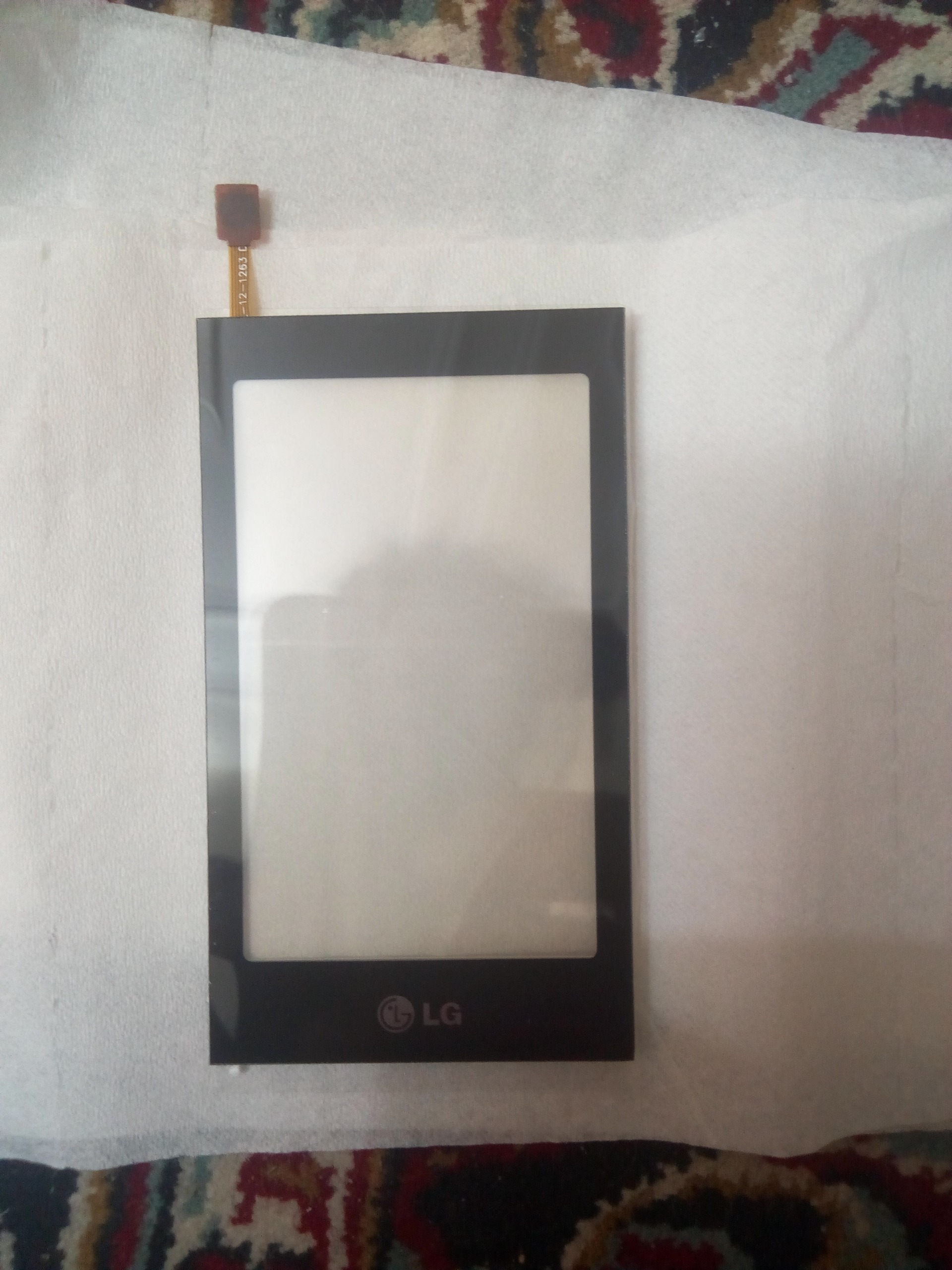تاچ گوشی ال جیGT_400