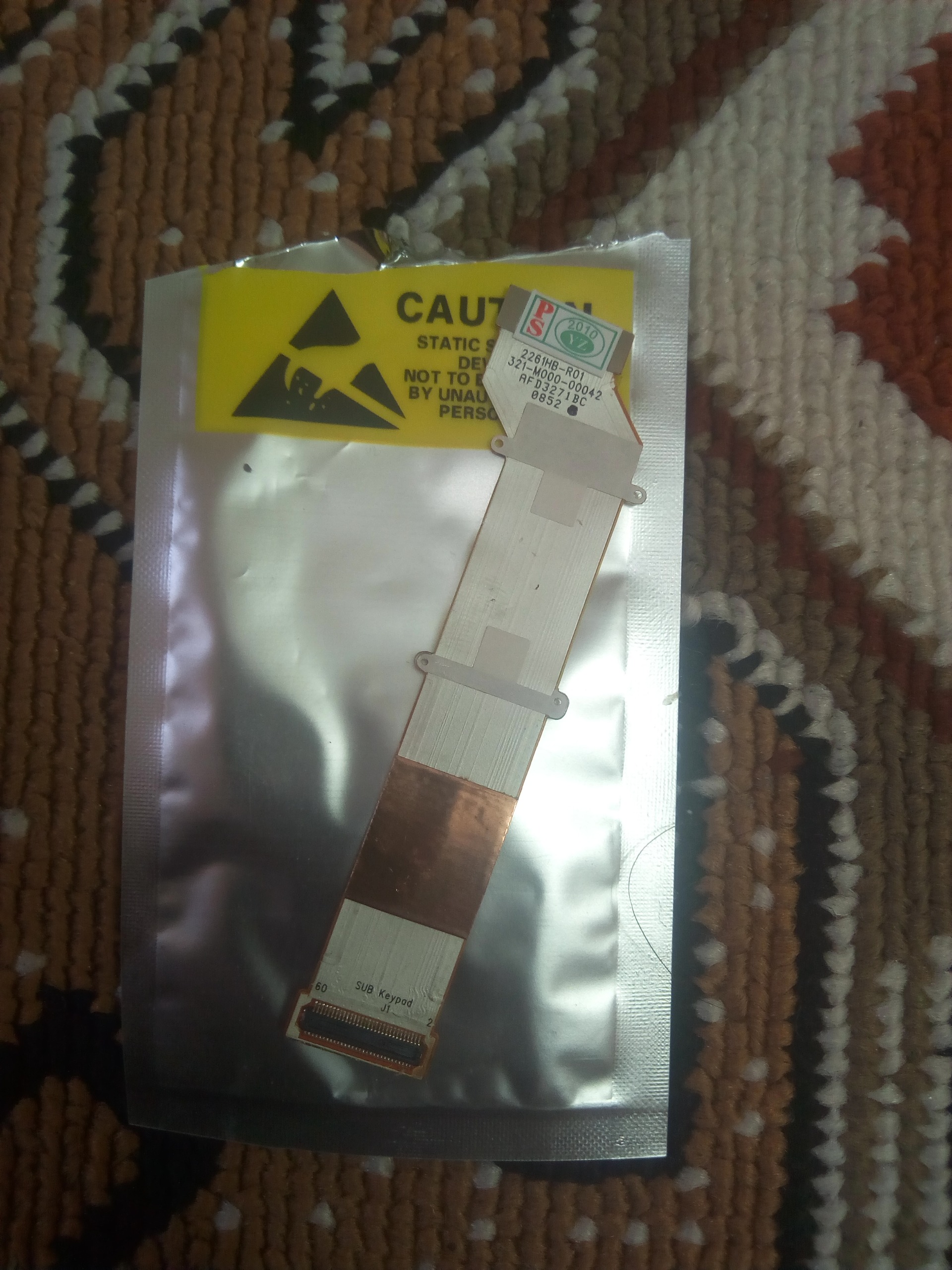فلت گوشی ال جی T303