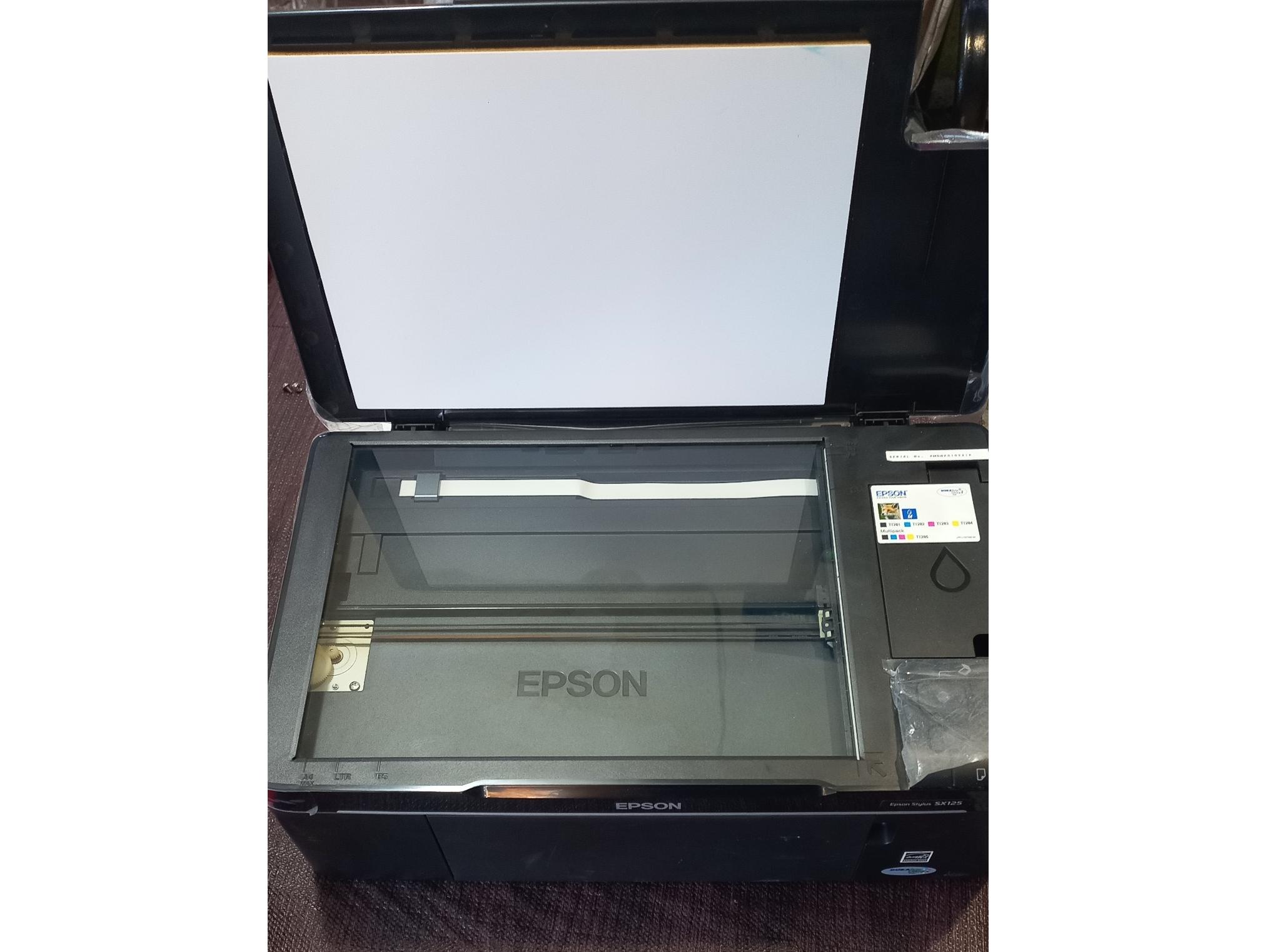 اسکنر اپسون sx125