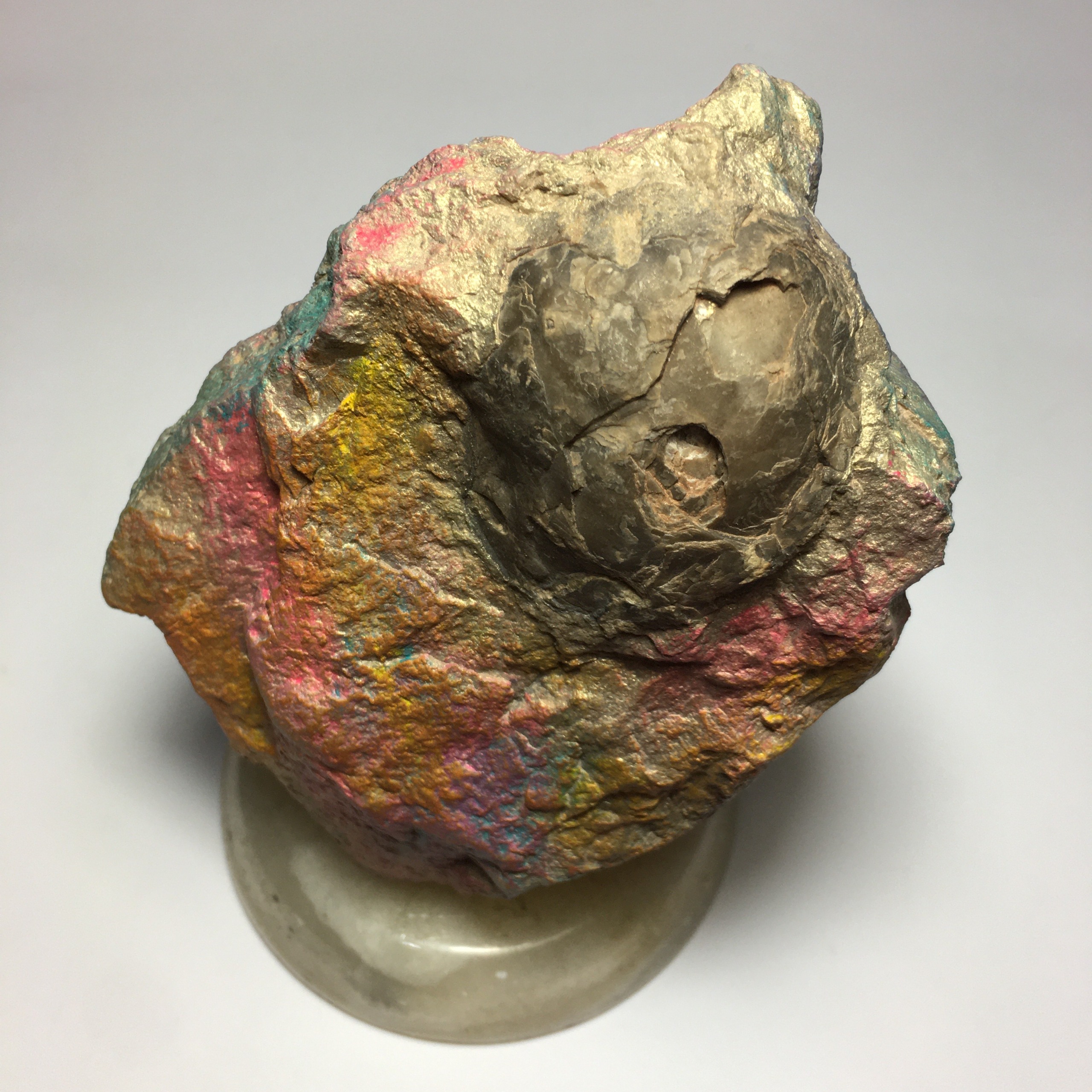 فسیل سنگی تزئینی با پایه مرمری