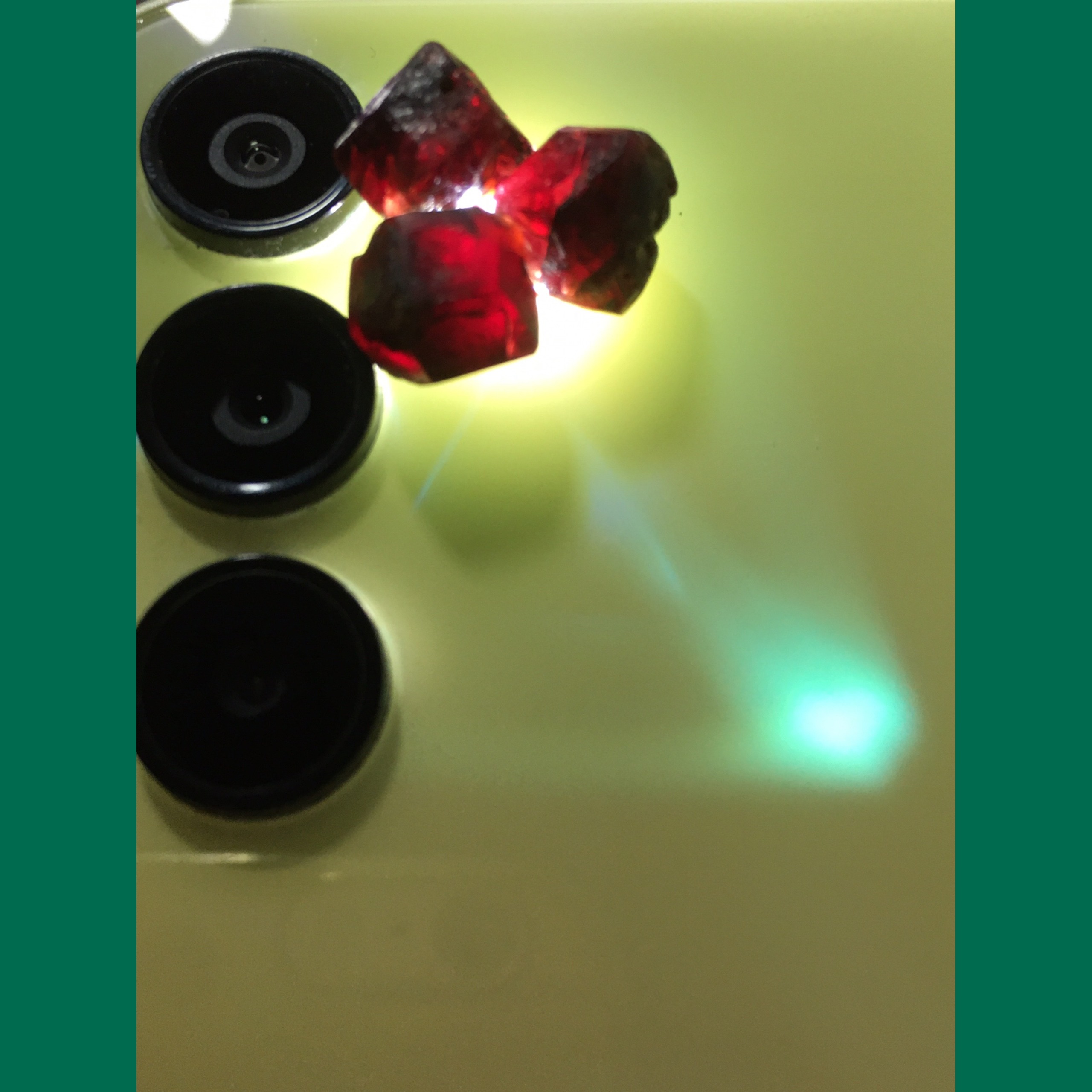 3 عدد سنگ راف گارنت قرمز طبیعی (آلماندین)