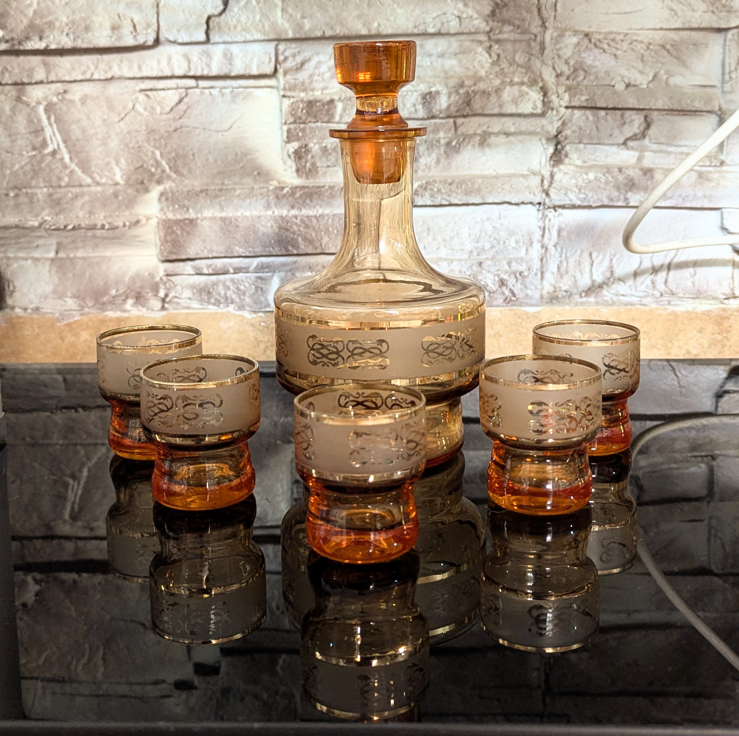 جام و پیک کریستال عسلی چک، قدیمی و آنتیک