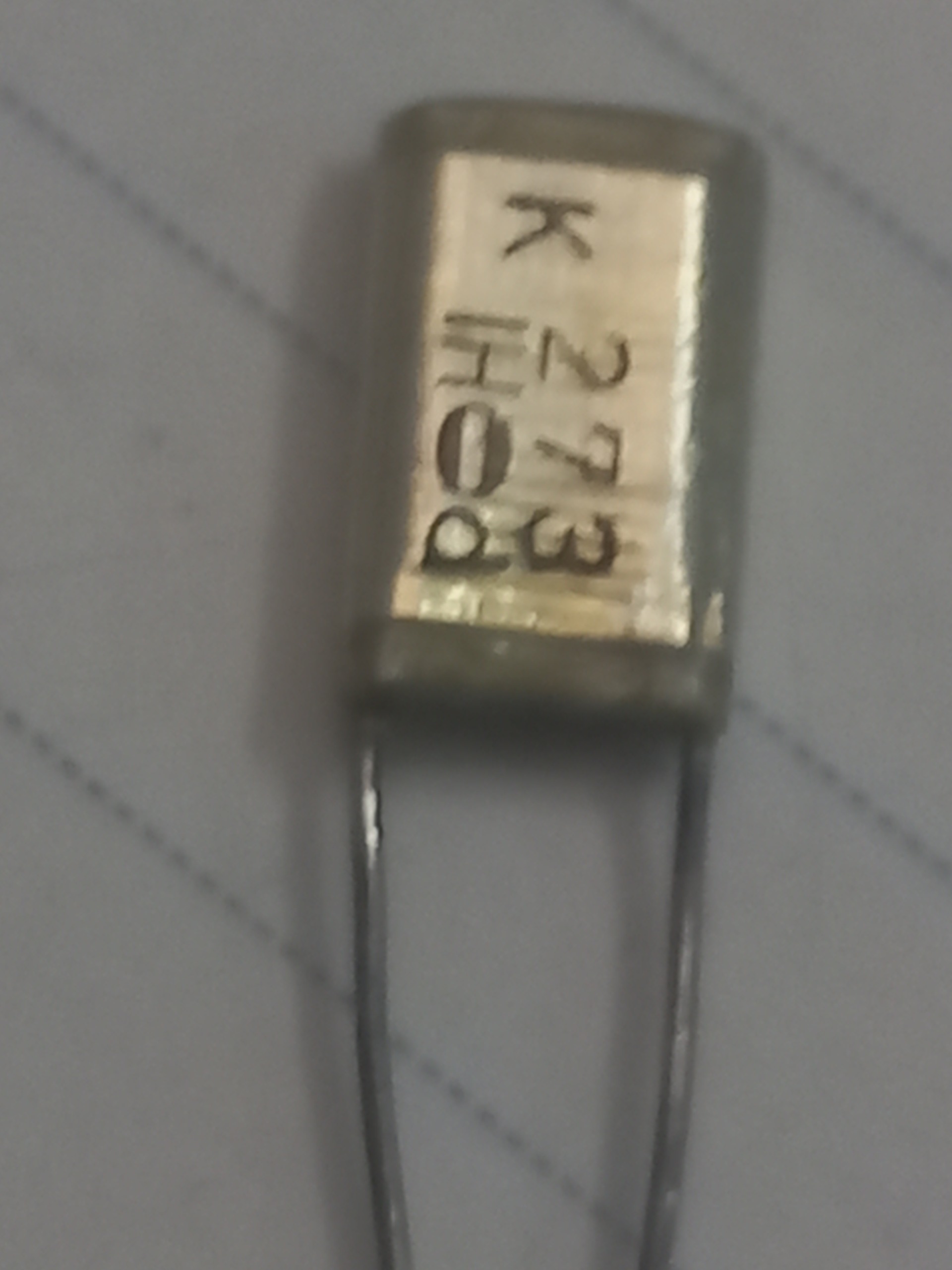 خازن پلی استر27nf50v