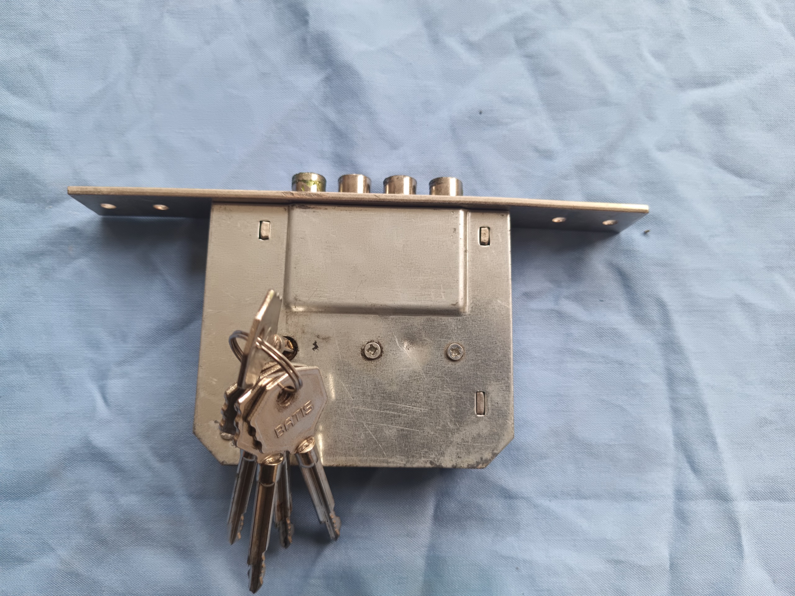 مغذی درب اتاق