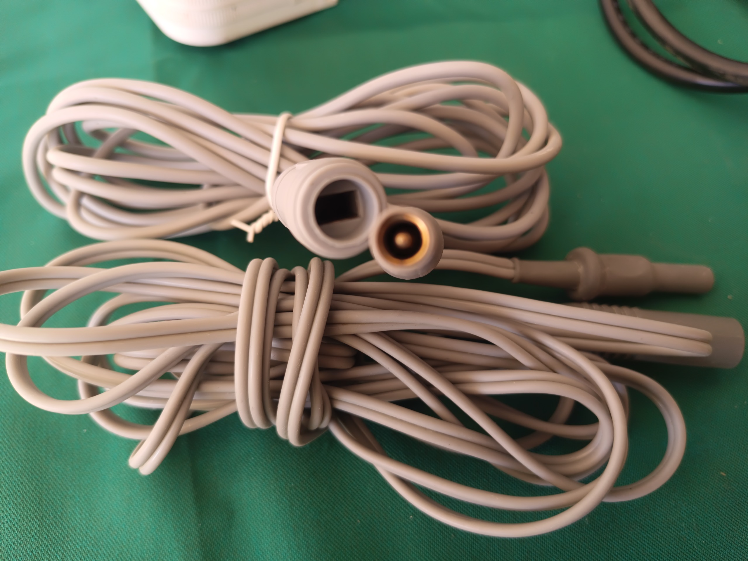 جفت سیم و کابل تجهیزات پزشکی