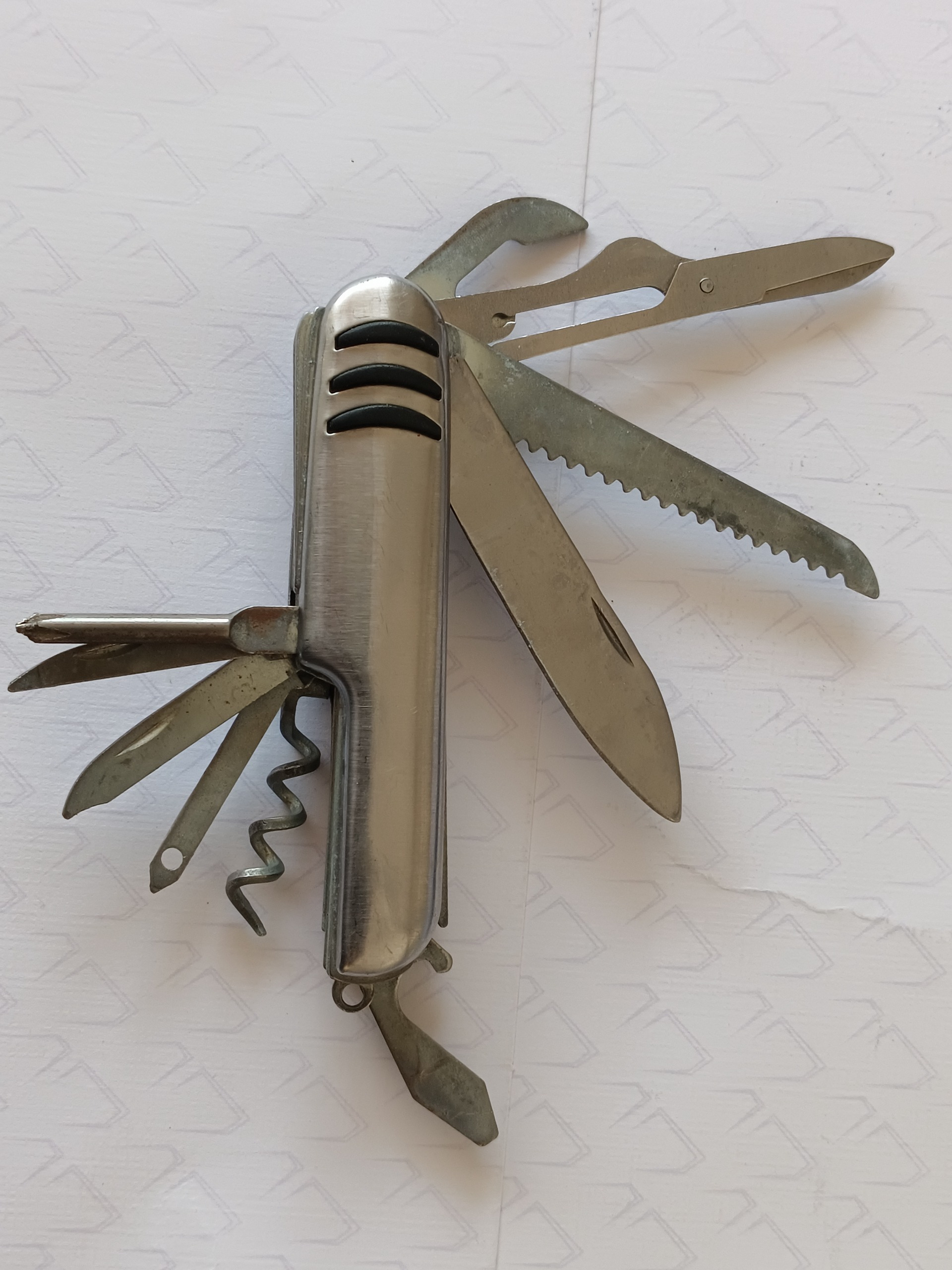 ابزار چند کاره زیبا