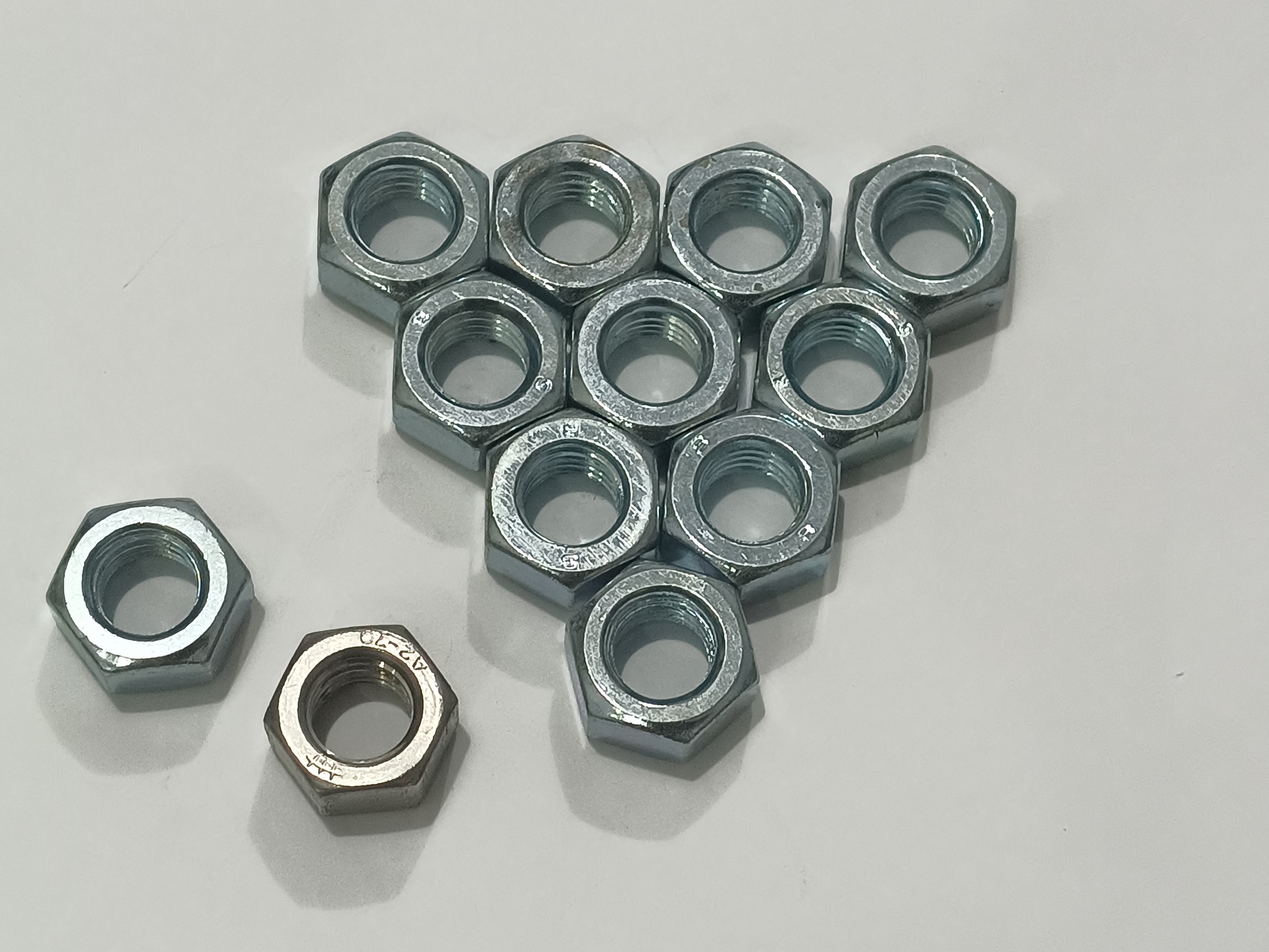  10 عدد مهره شش گوش