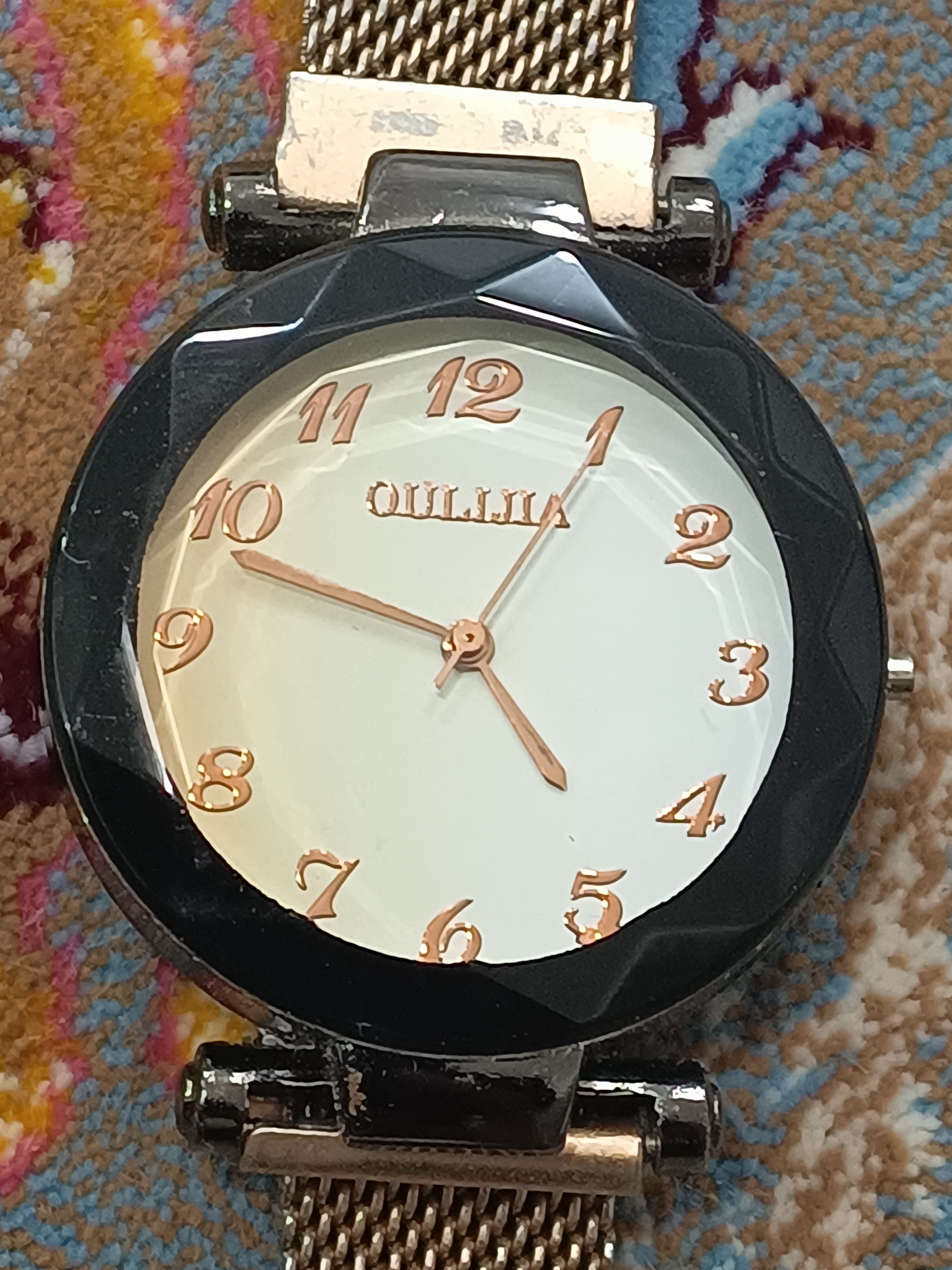 ساعت مچی زیبا