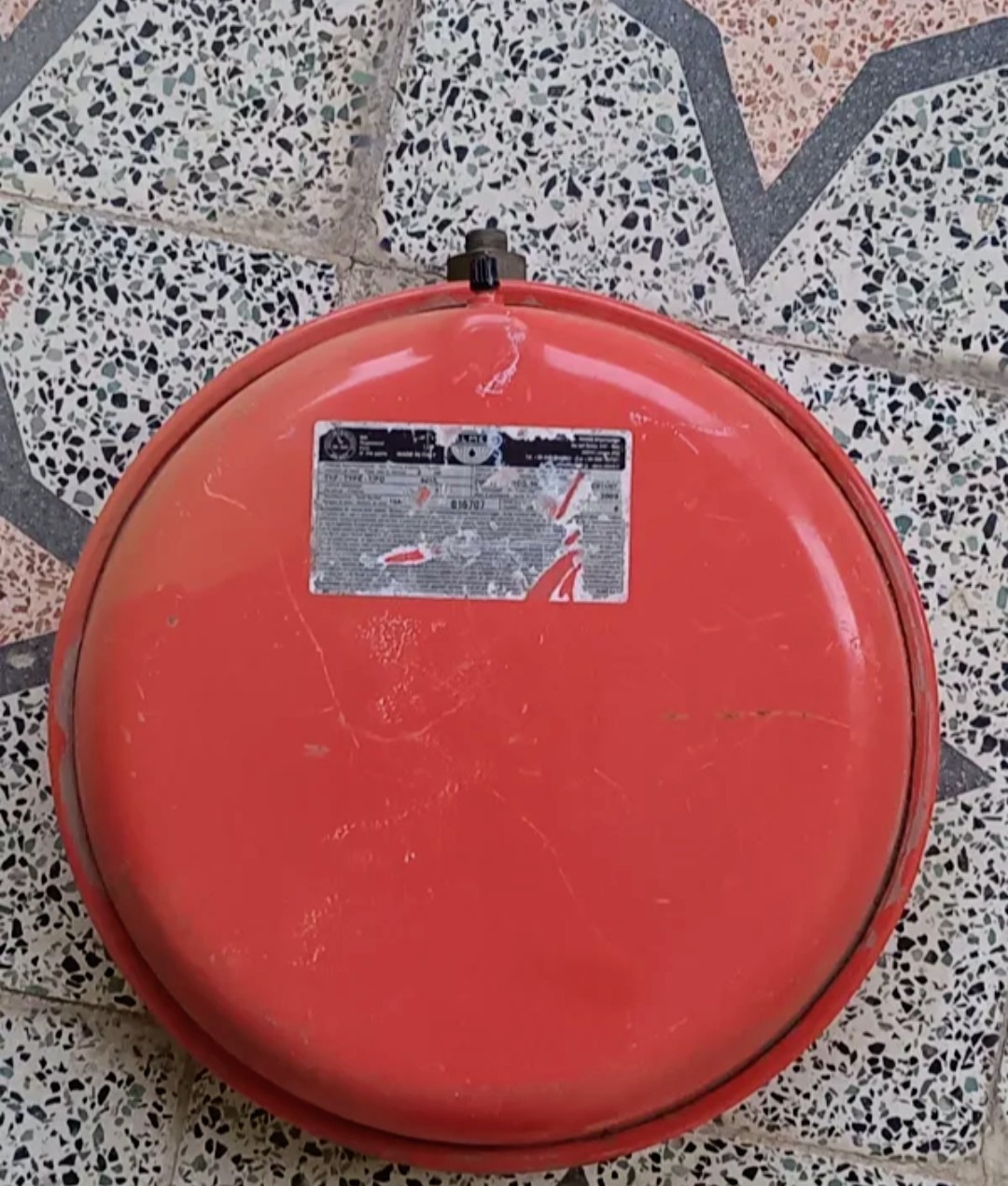 منبع انبساط  خارجی(ایتالیایی)