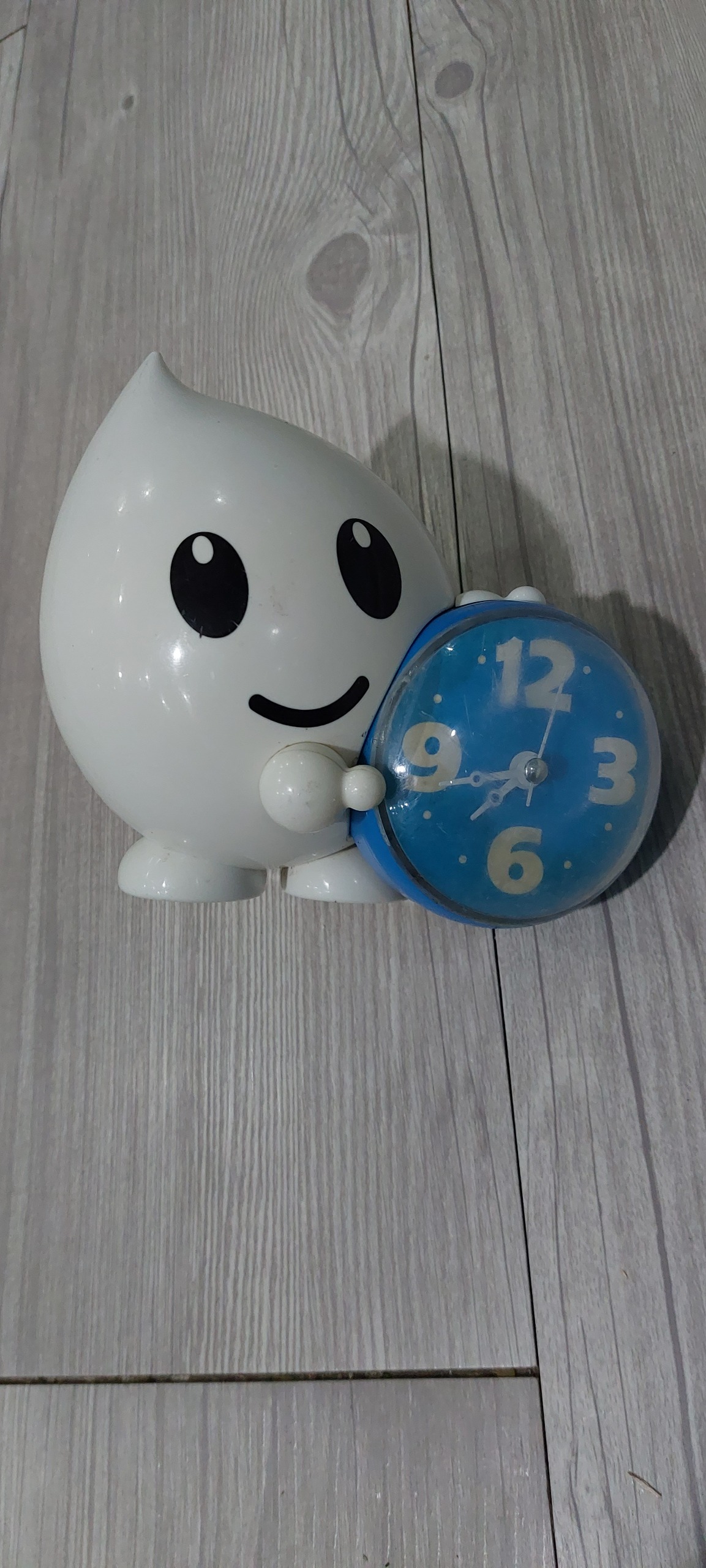 ساعت اسباب بازی