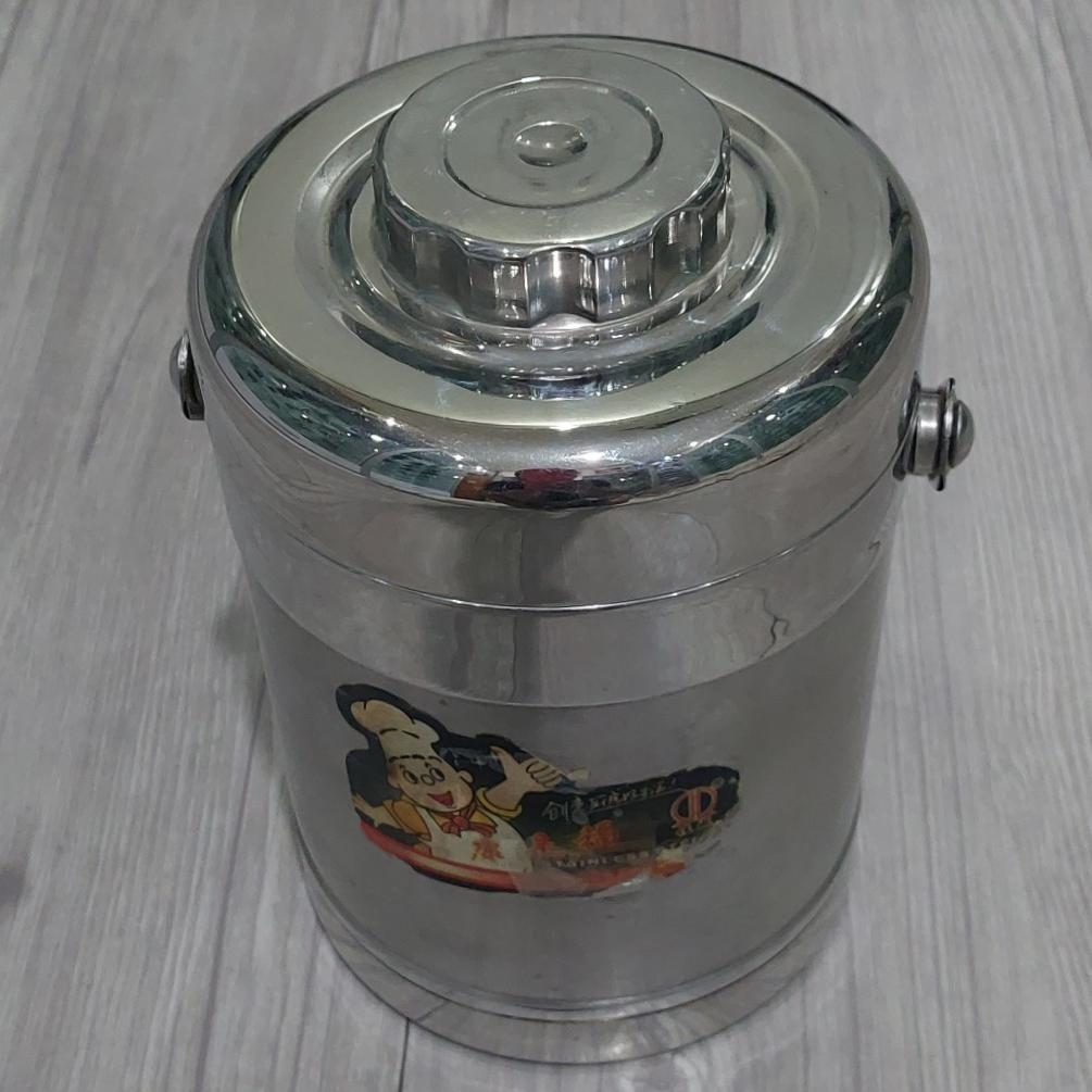 ظرف غذا قدیمی