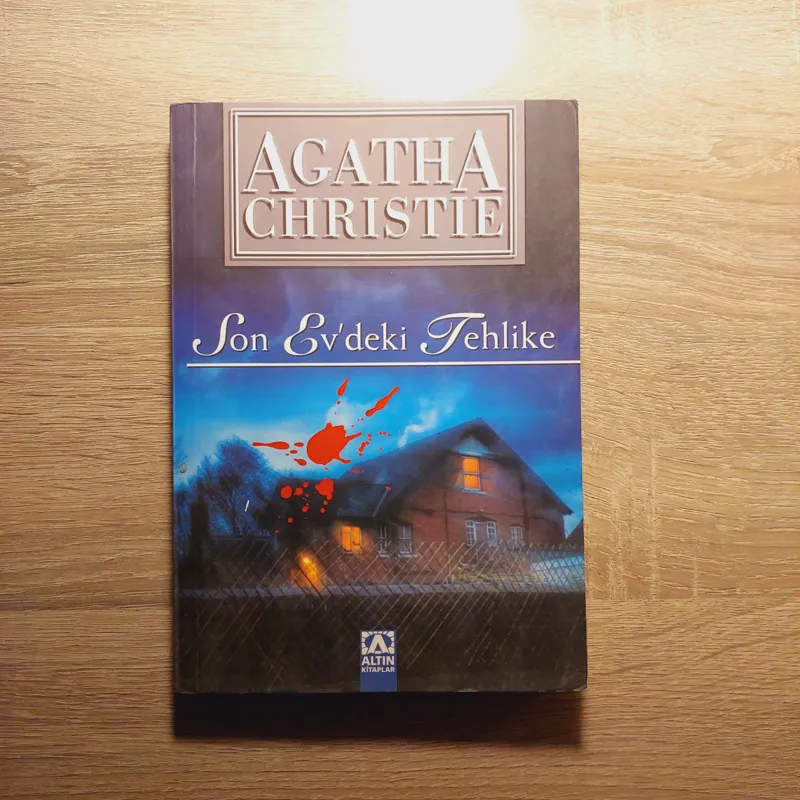 Son Evdeki Tehlike / Agatha Christie