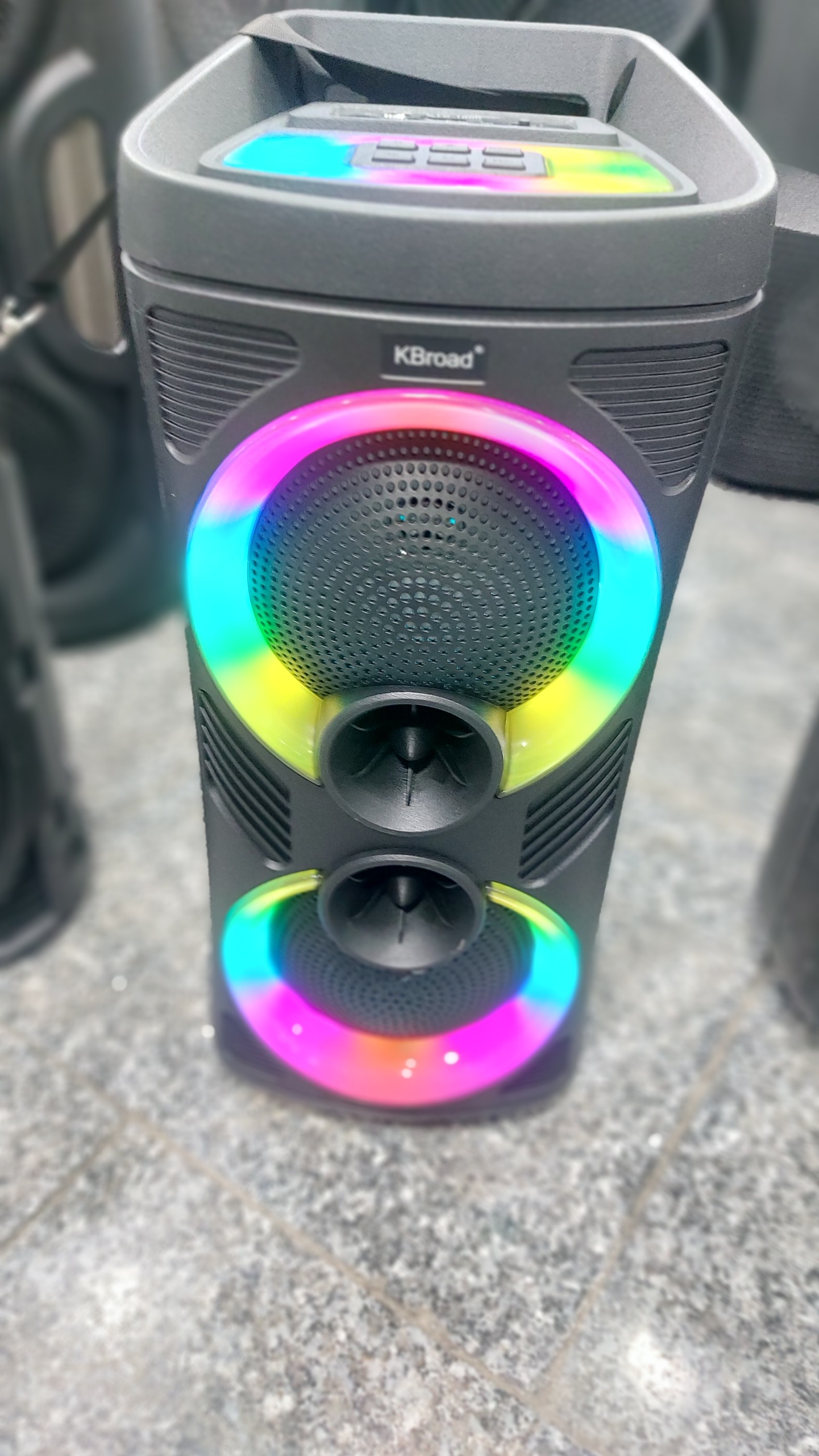 اسپیکر قابل حمل(ارسال سریع)