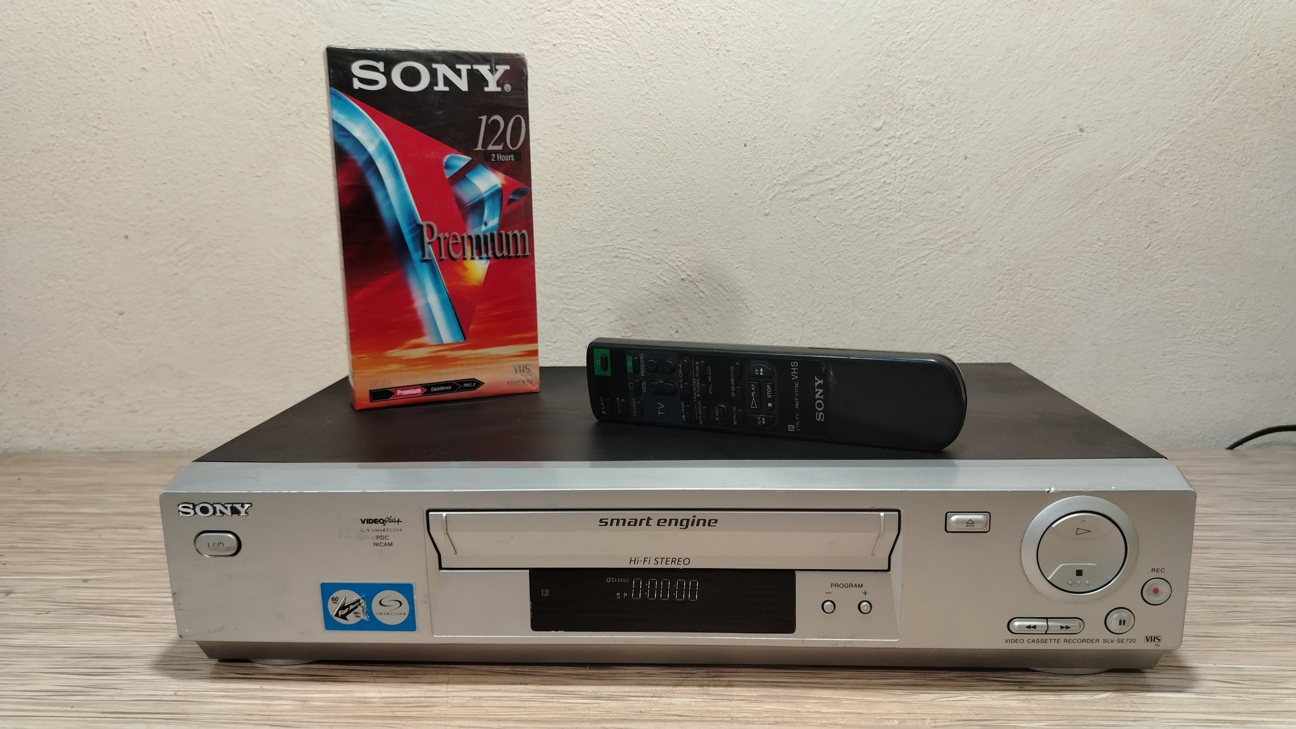 ویدیو 6 هد های فای 3 فیش سونی SE 720 G