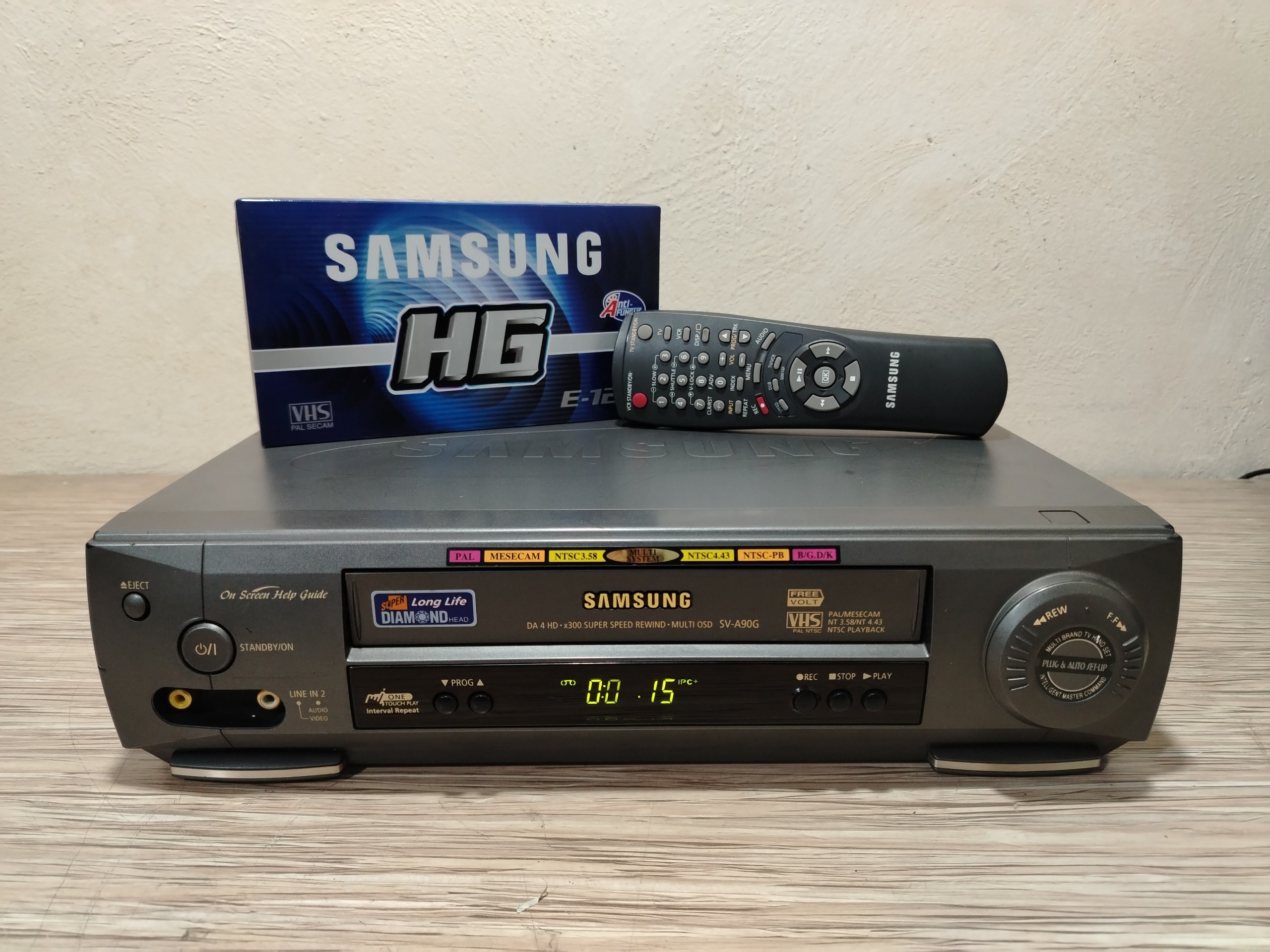 ویدیو فیلم بزرگ سامسونگ SAMSUNG A90