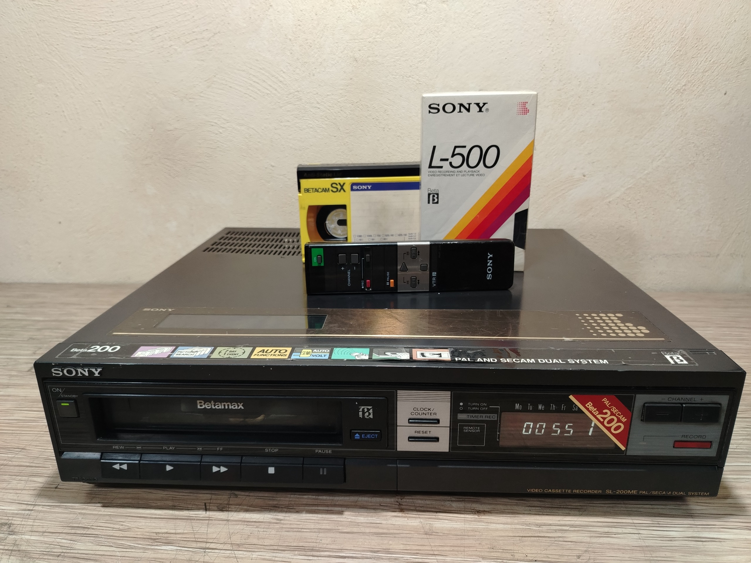 ویدیو فیلم کوچک سونی SONY BETA200