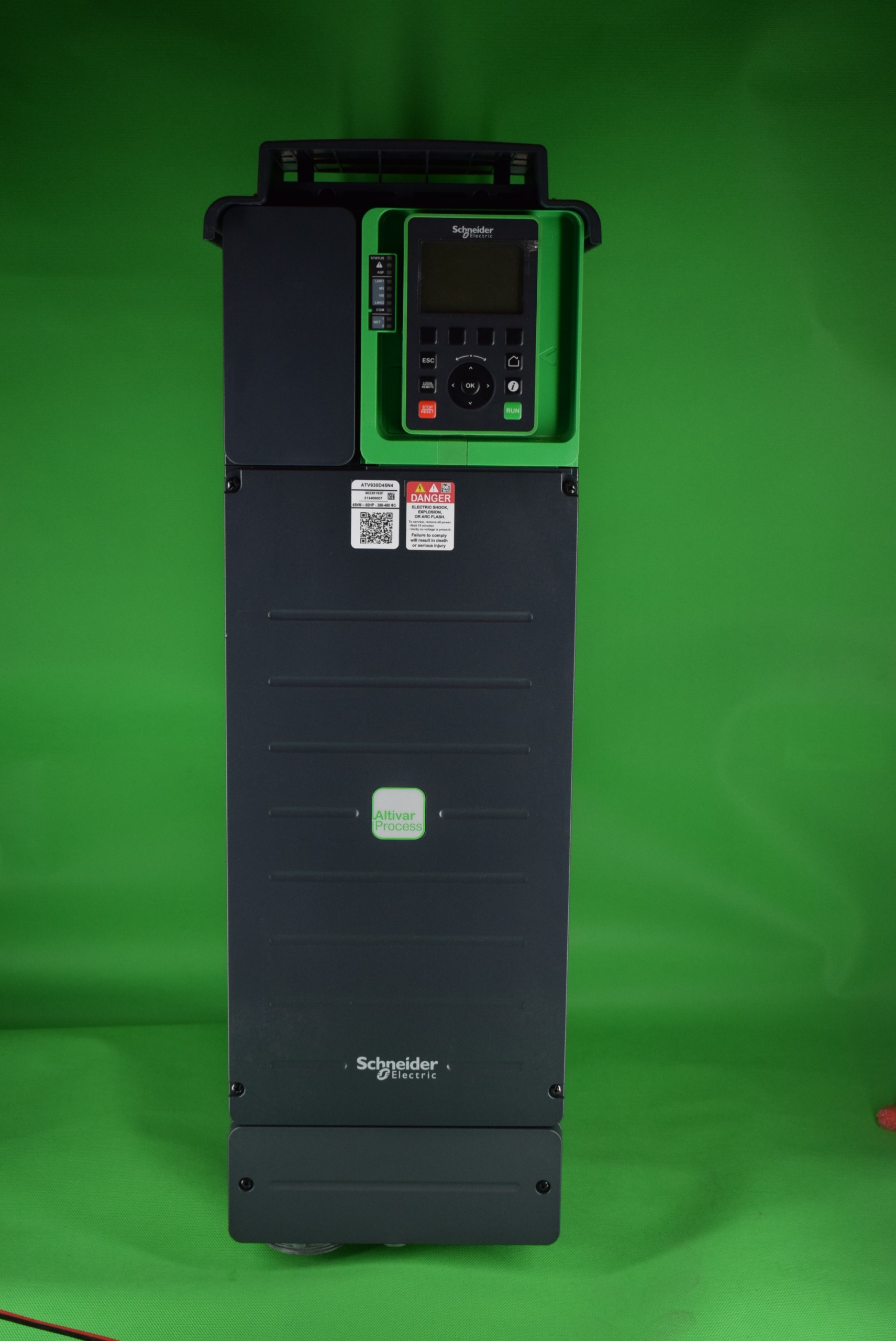 اینورتر اشنایدر atv930 45kw کد فنی atv930d45n4