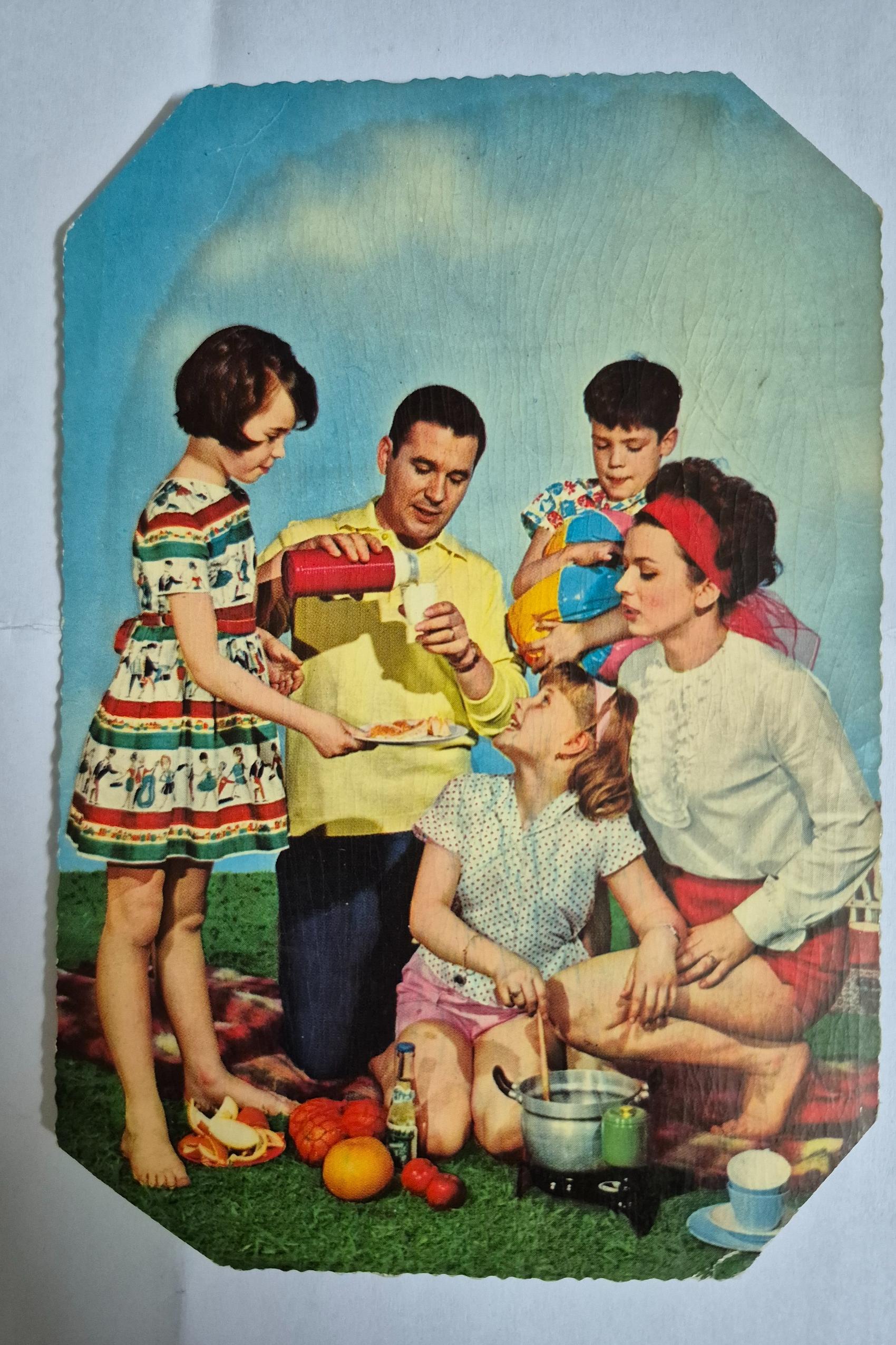 کارت پستال زیبای دورهمی خانوادگی