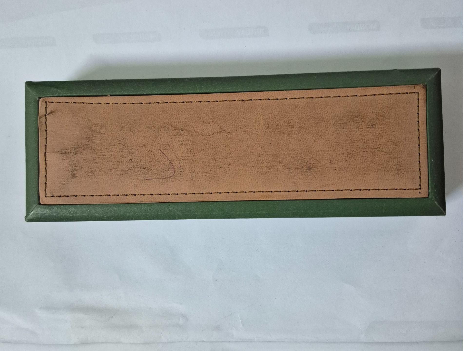 خودکار و روان نویس کاندید