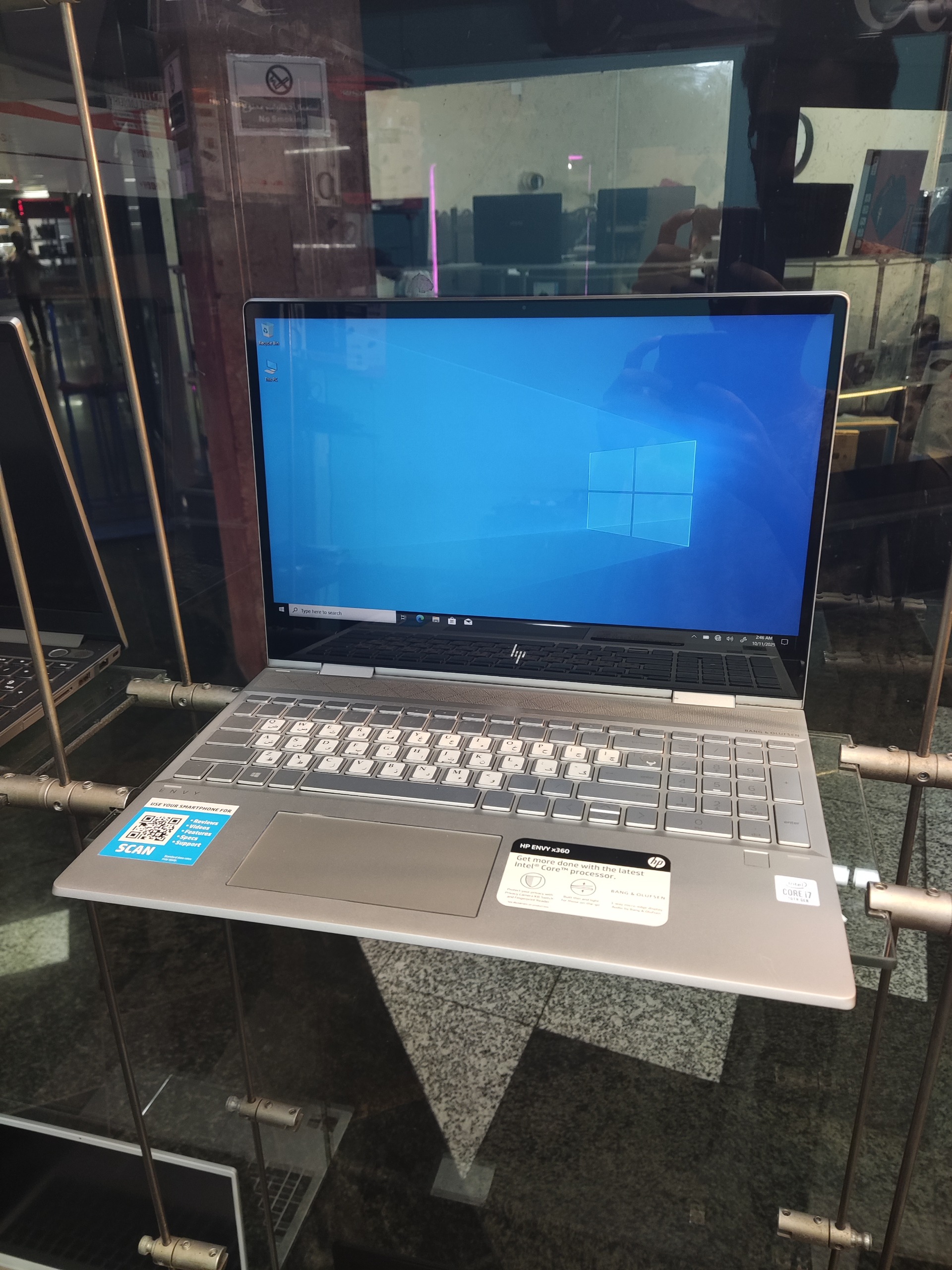 لپ تاپ HP Envy 15 - تاچ 360 درجه