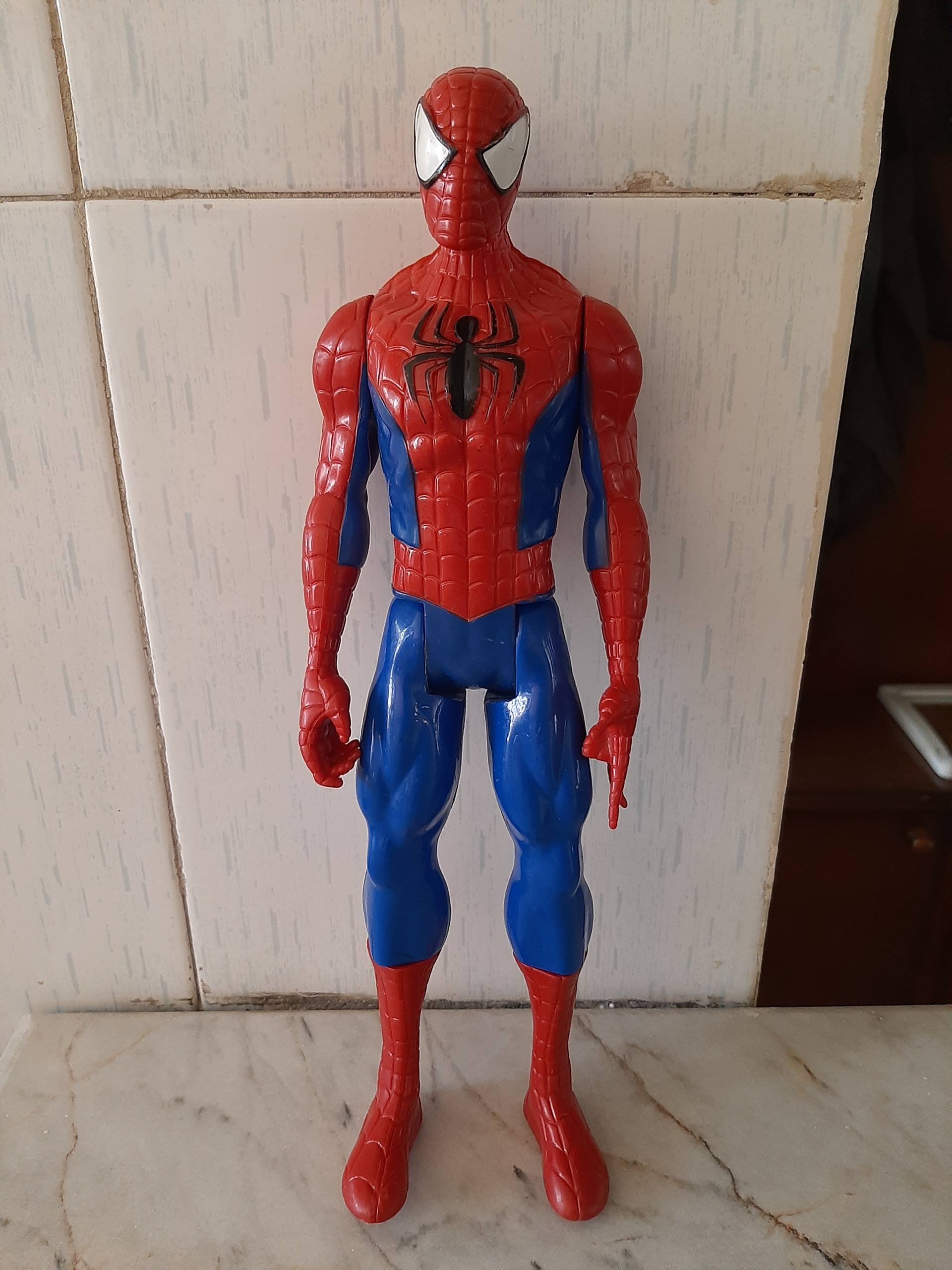 اکشن فیگور سایز بزرگ مرد عنکبوتی Hasbro سال 2013