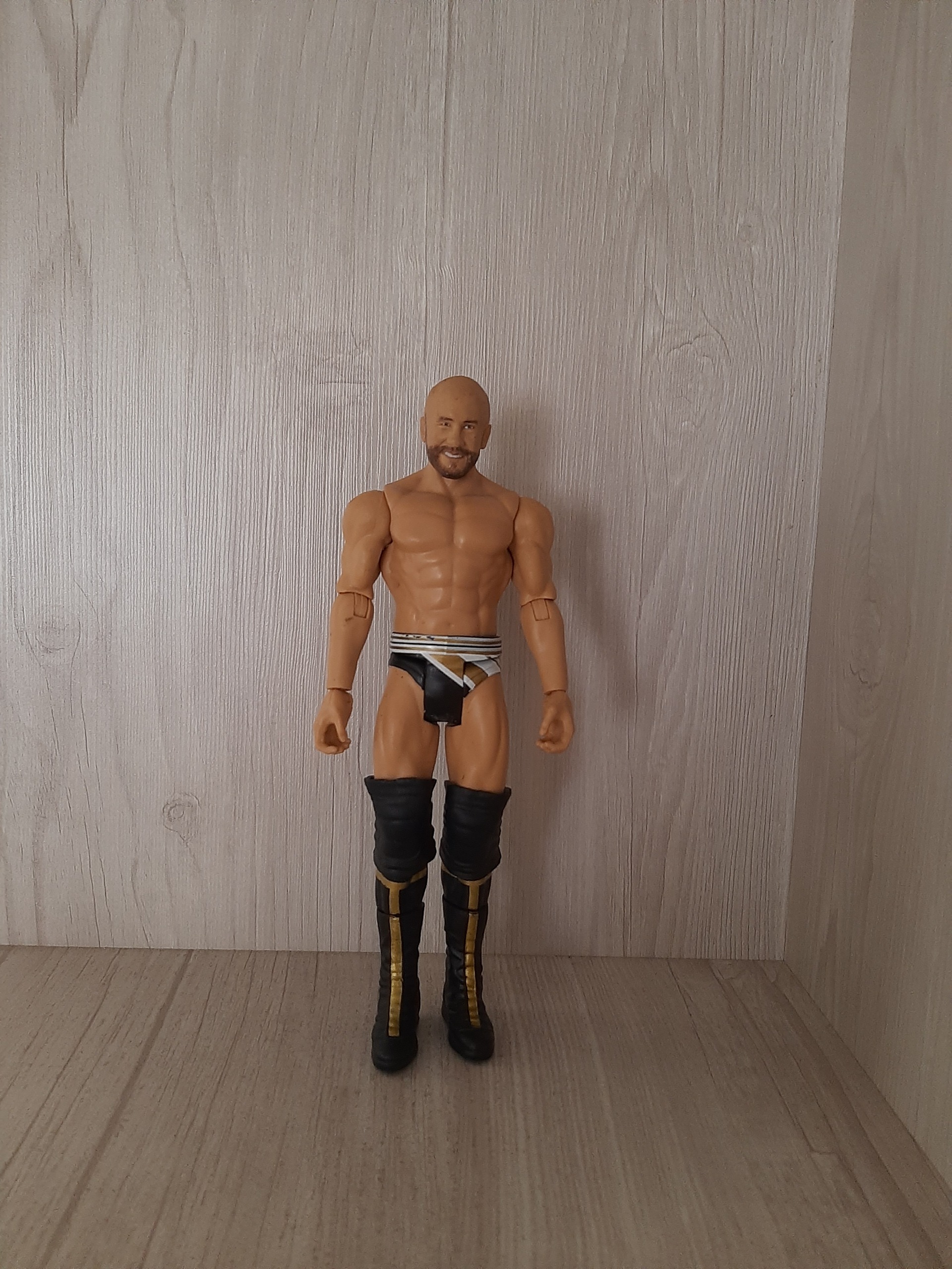 اکشن فیگور کشتی کج cesaro برند mattel سال 2017
