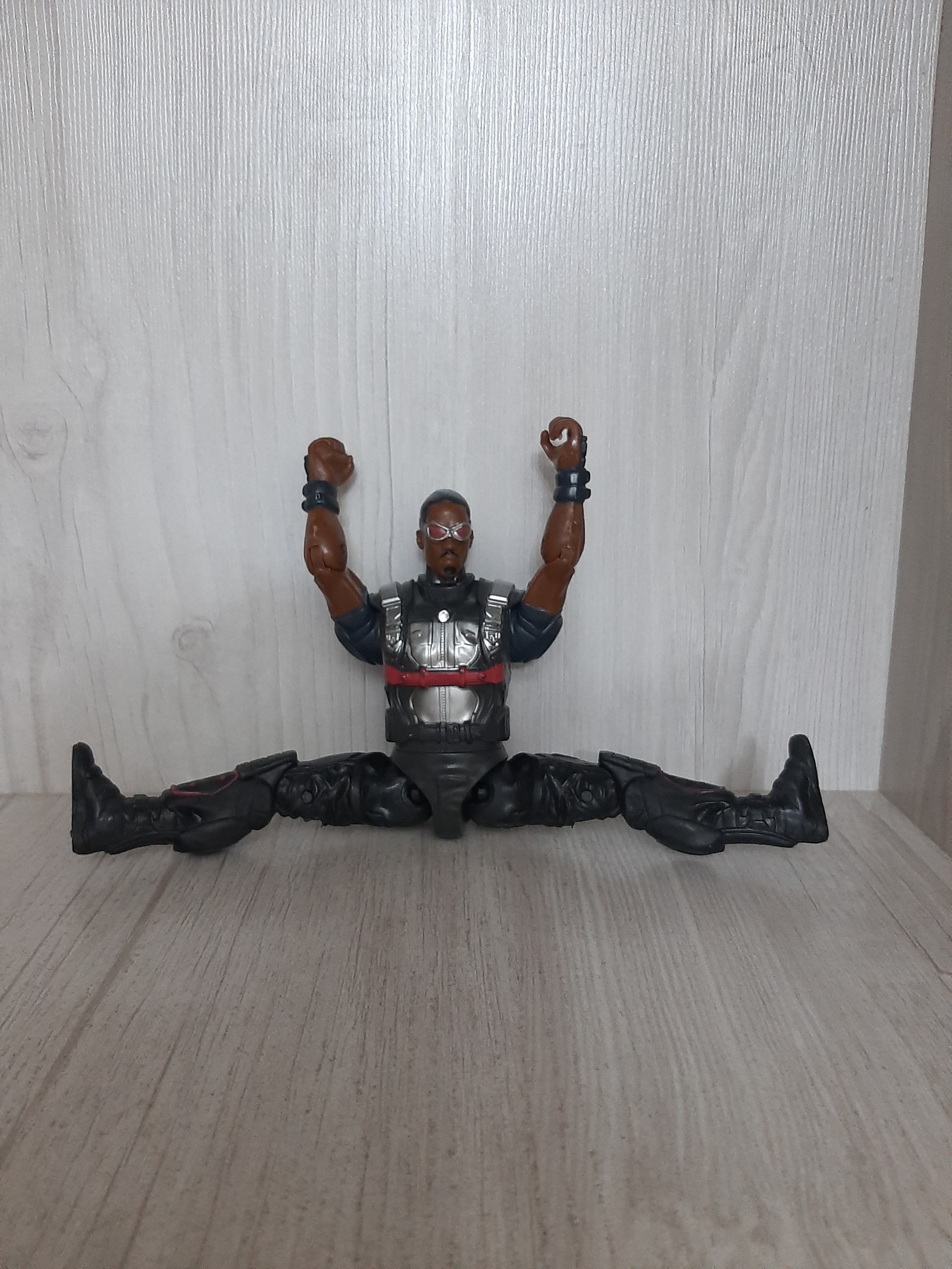 اکشن فیگور بسیار کمیاب AVENGERS