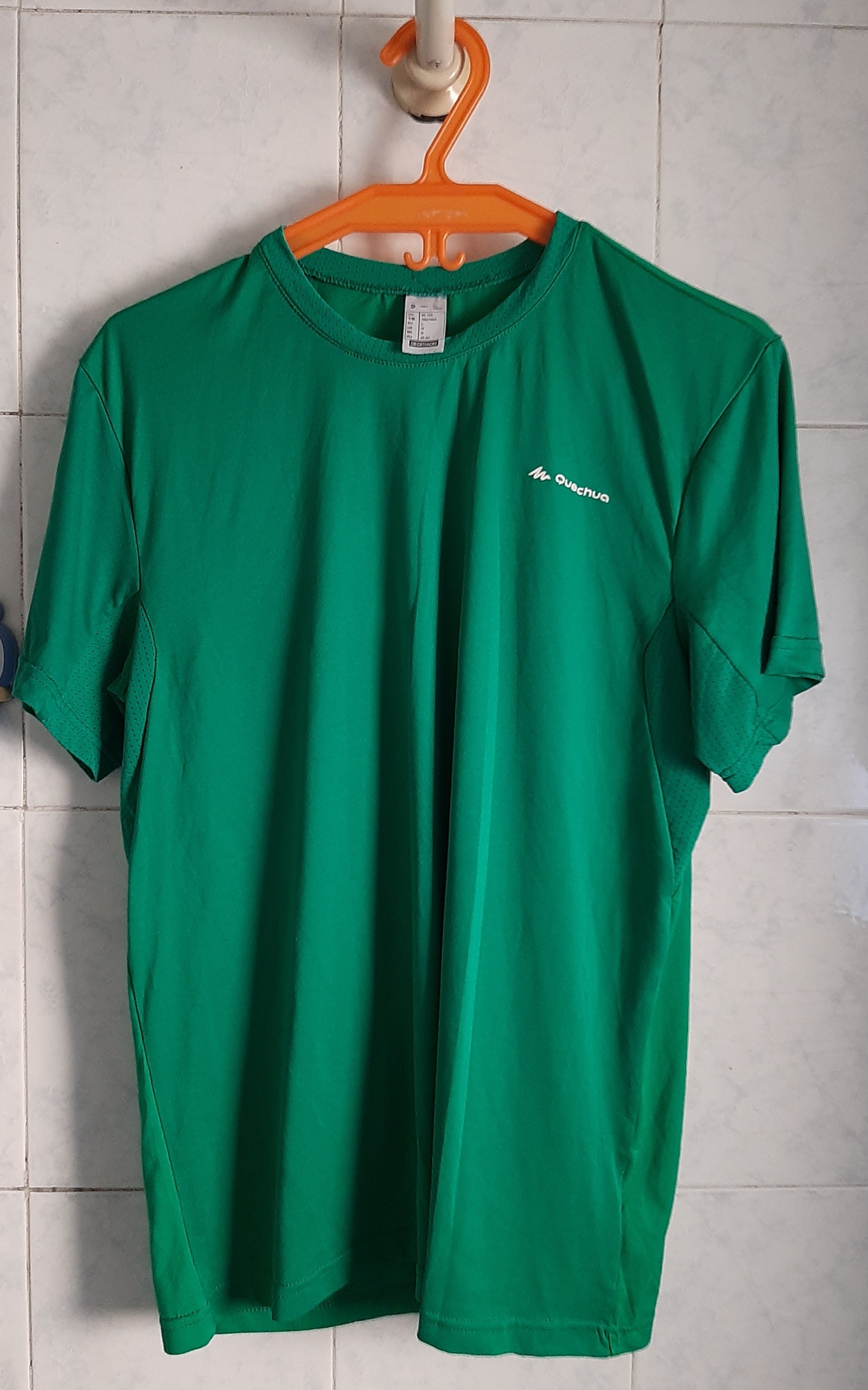 تیشرت اورجینال ورزشی برند QUECHUA
