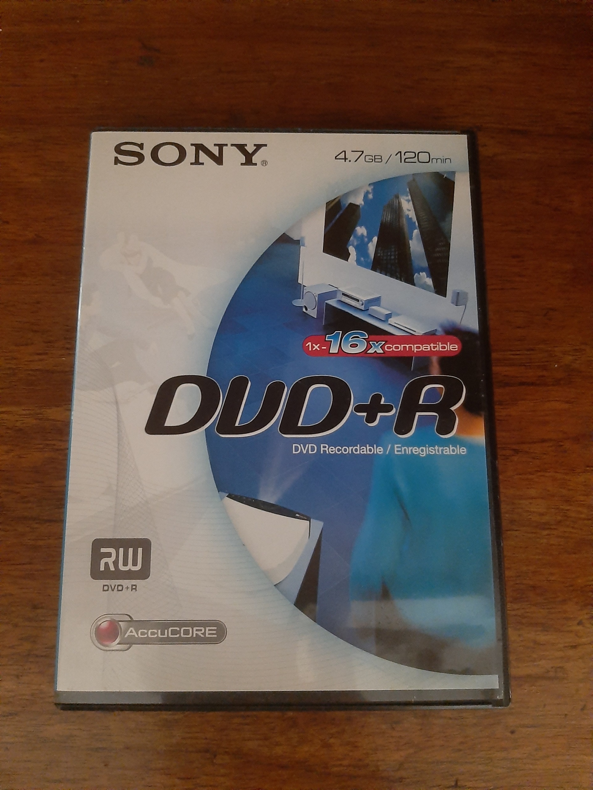یک عدد DVD خام اورجینال SONY
