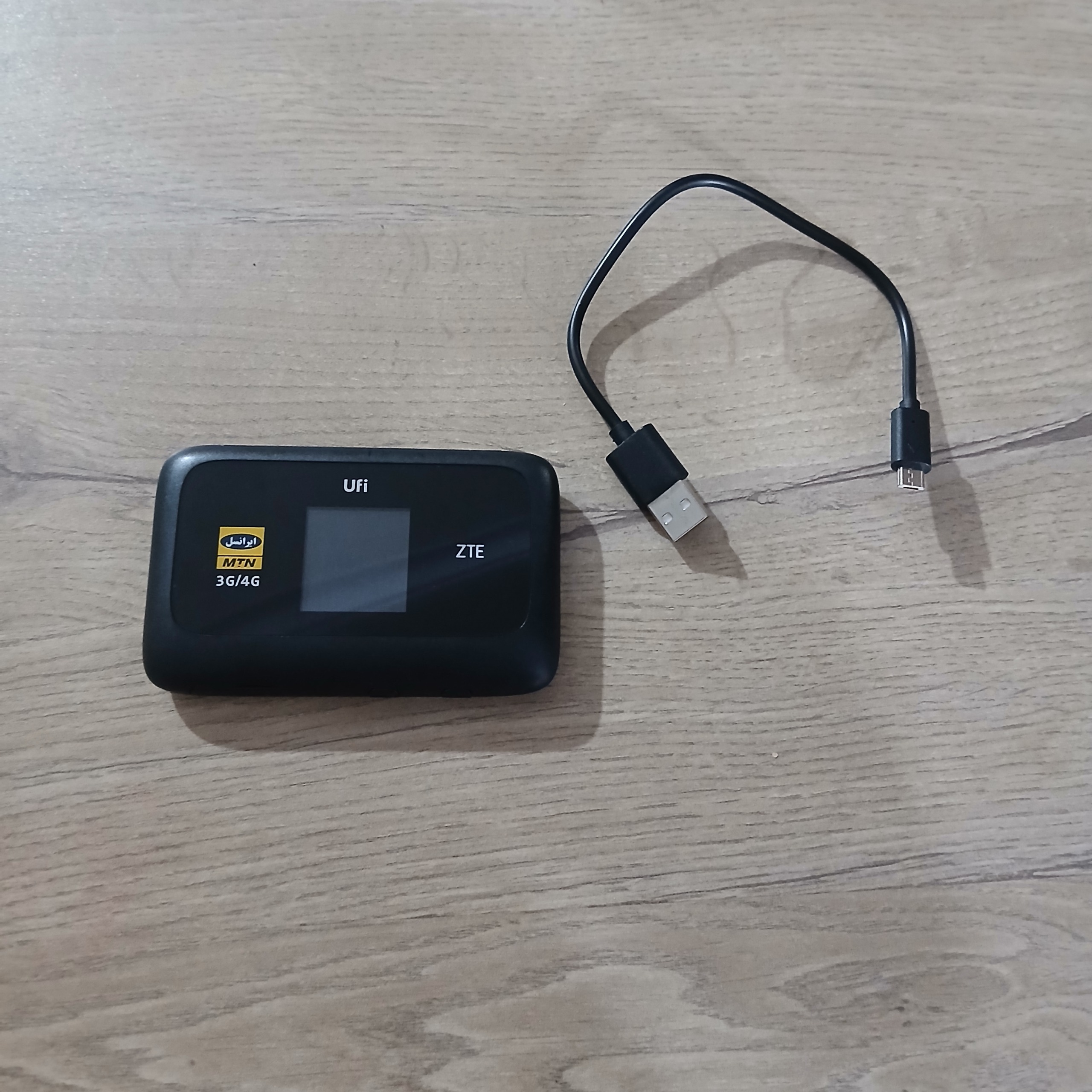 مودم همراه زد تی ای MF910 4 جی بی سیم و قابل حمل