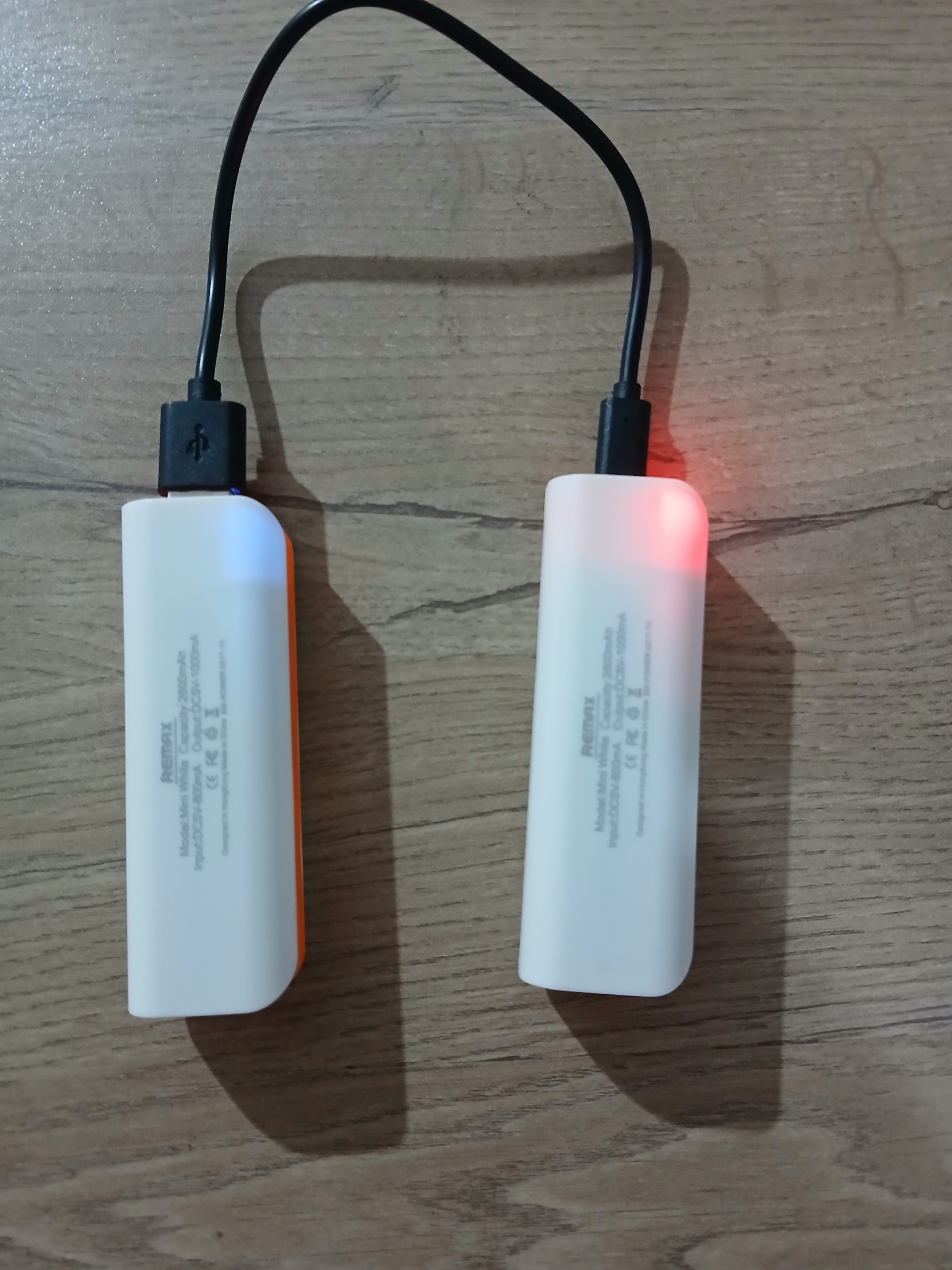 پاور بانک remax 2600