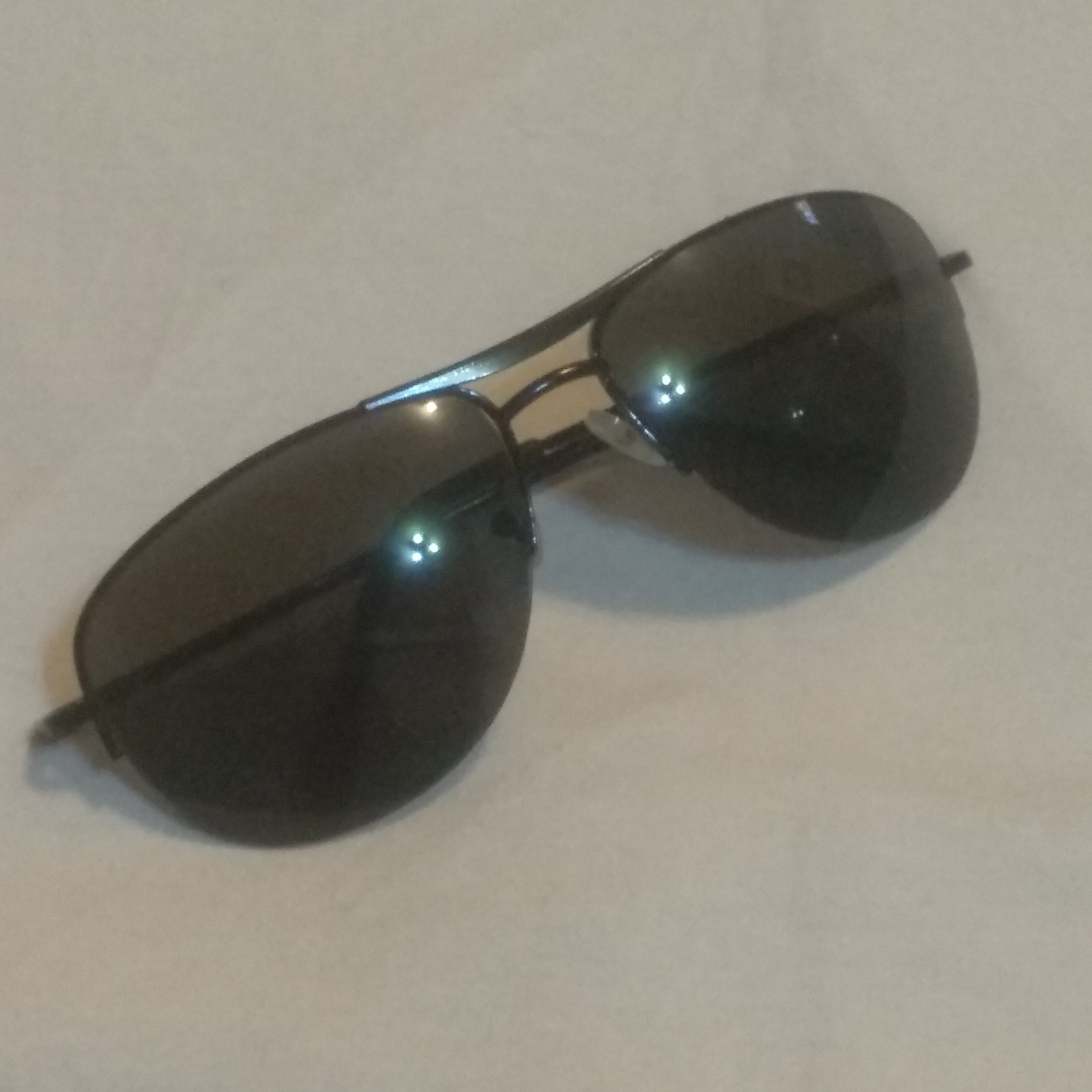 عینک آفتابی خلبانی کلکسیونی آکبند