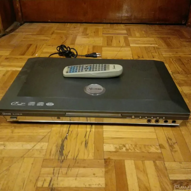 وی سی دی پلیر آمپلی فایر دار با کنترل در حدنو