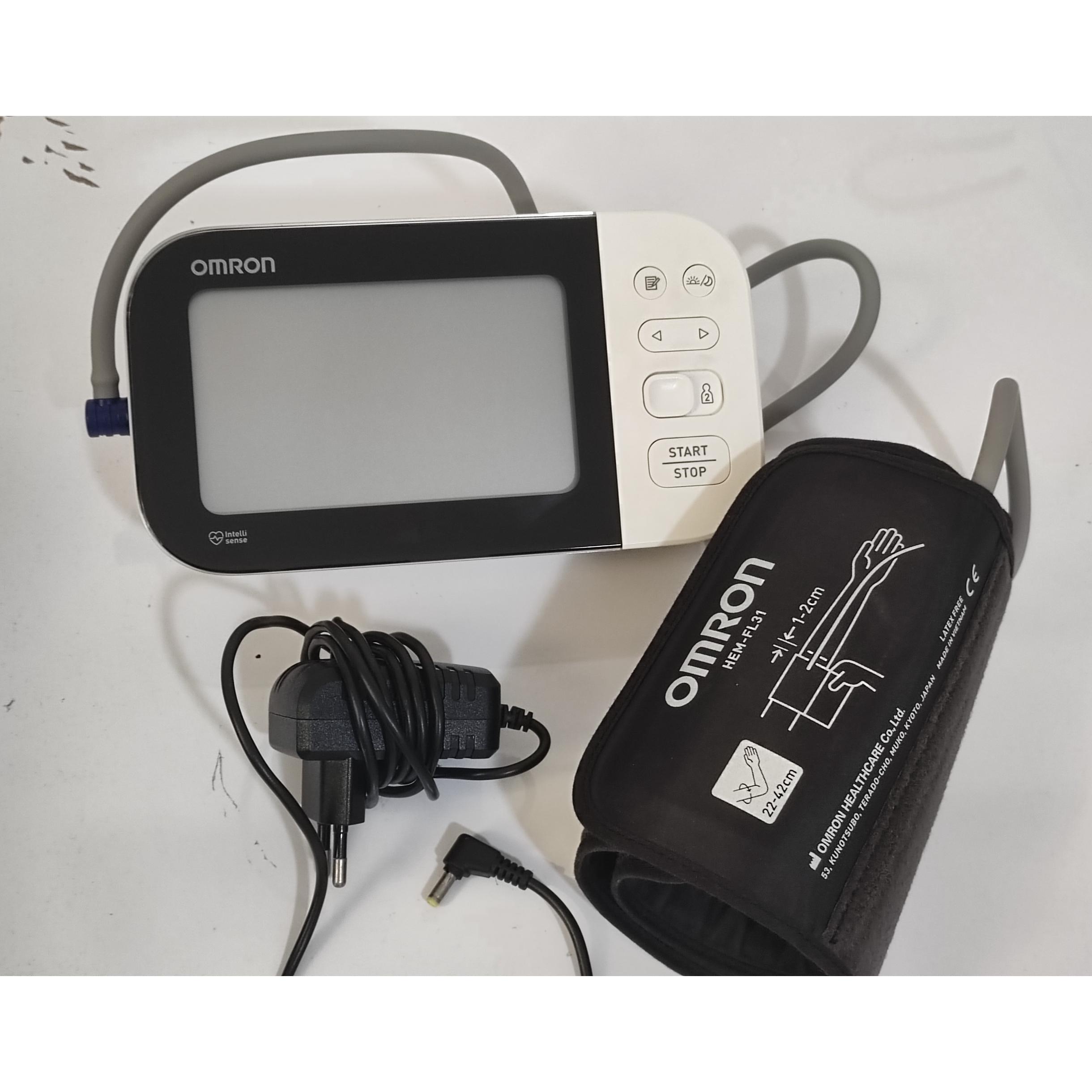 دستگاه فشار خون Omron مدل M7 Intelli IT
