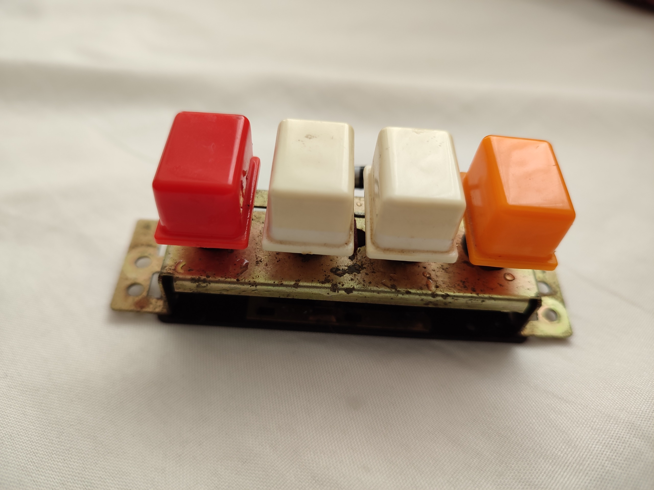 کلید و برد ابمیوه گیر سالم طول 10 سانت