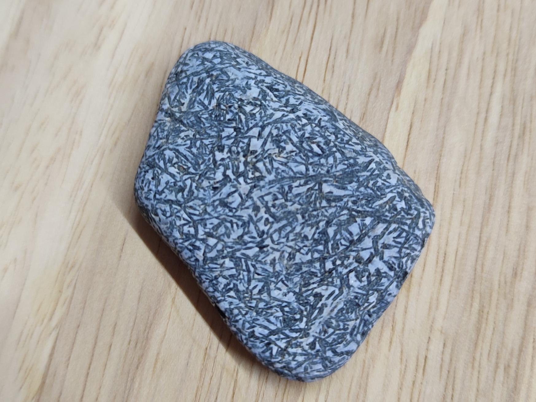سنگ بسیار خوش رنگ طرح نایاب