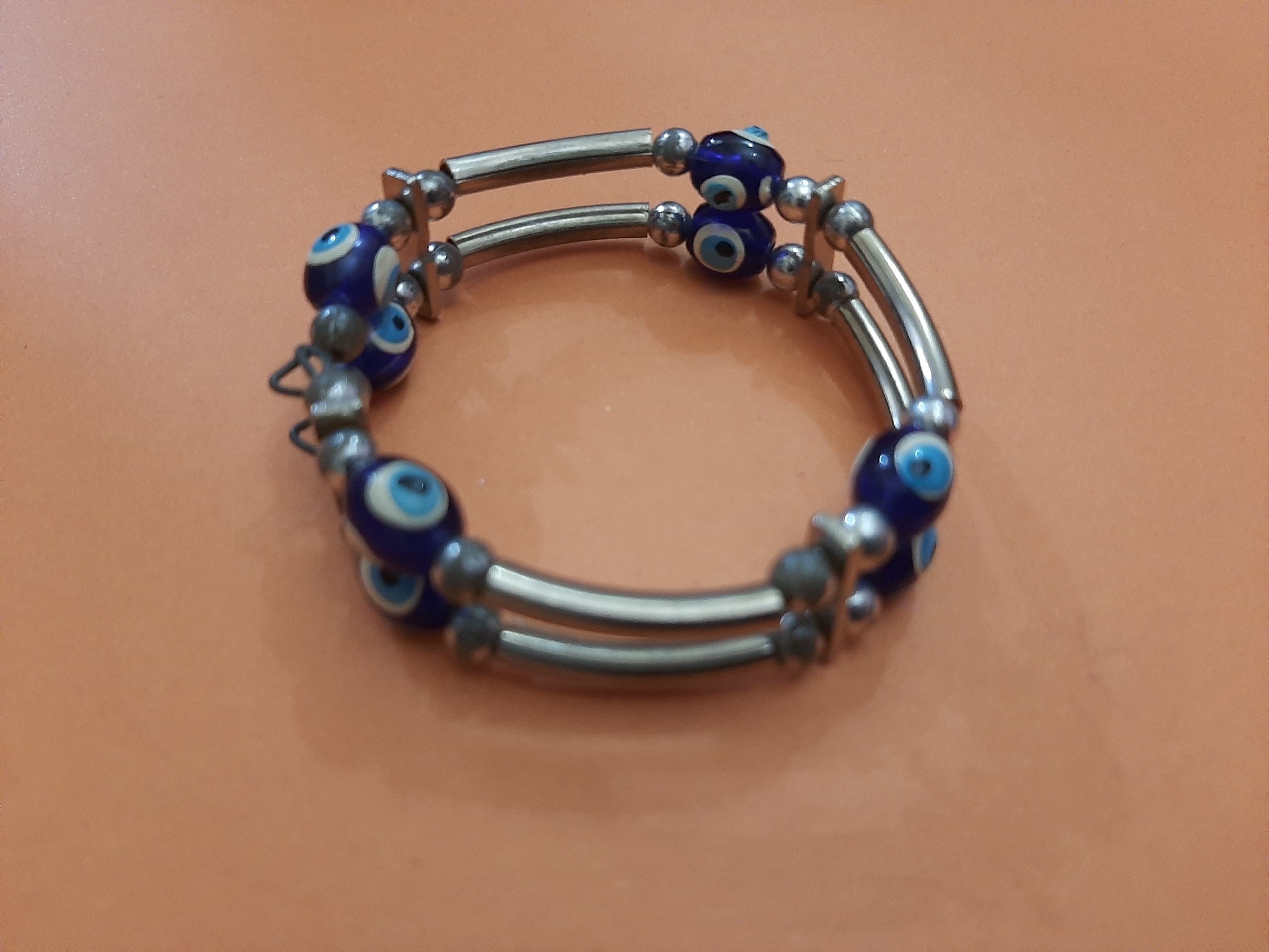 دستبند ( دستبند فنری )