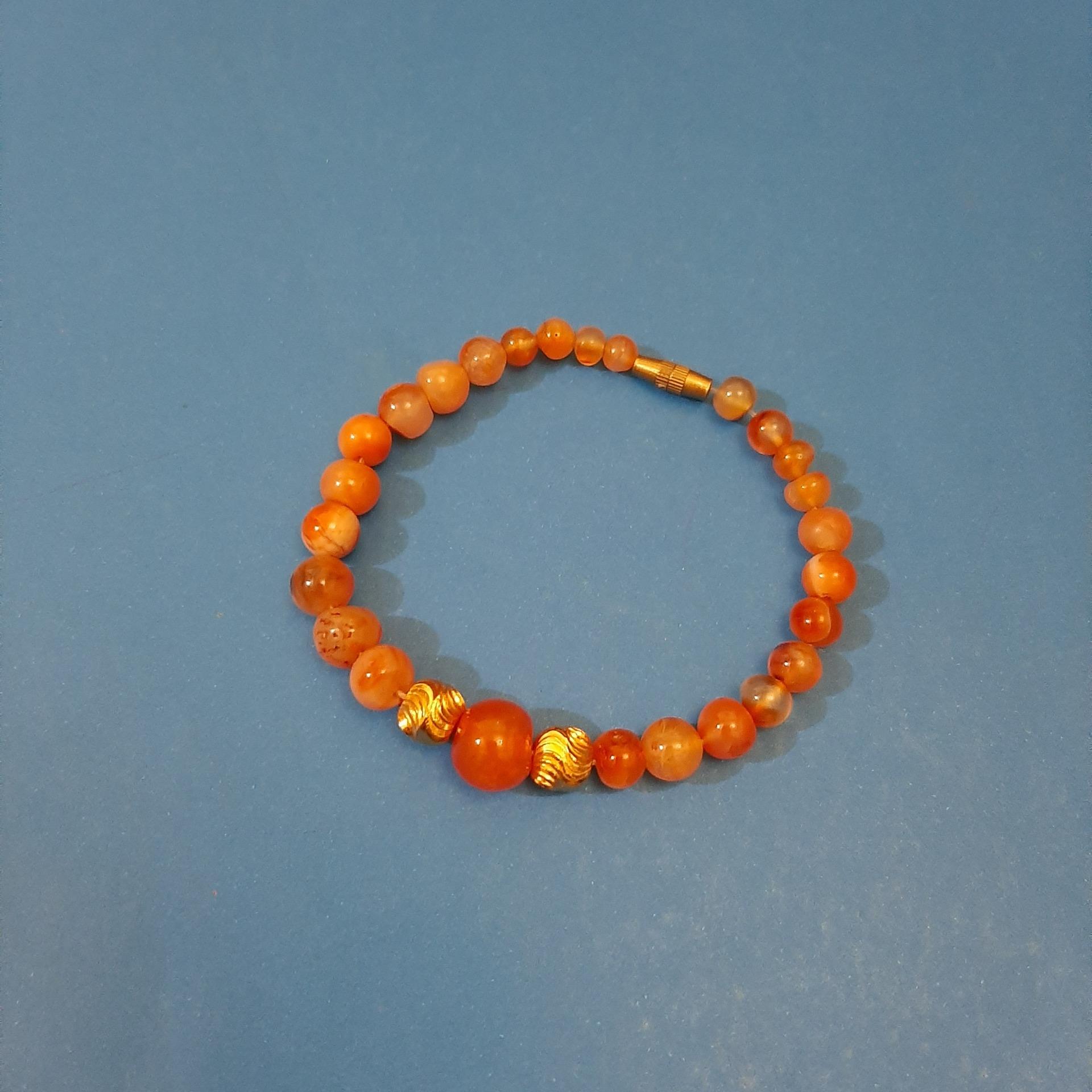 دستبند ( دستبند زنانه )