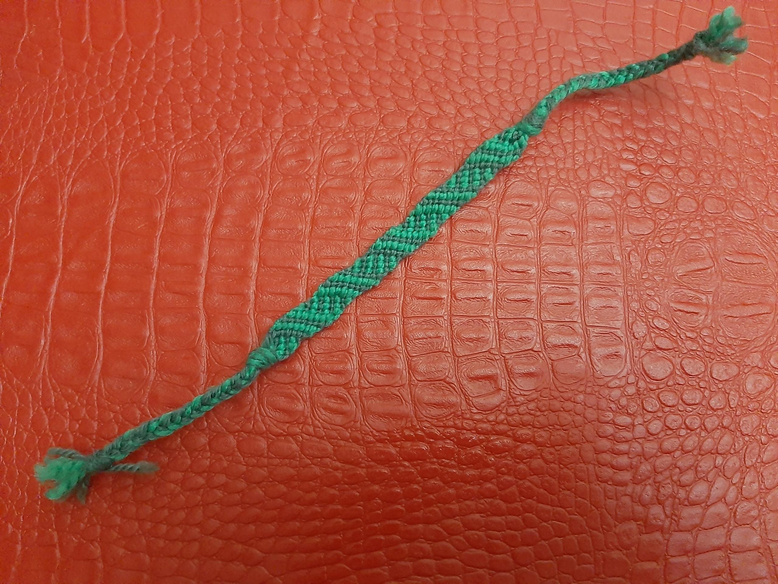 دستبند ( دستبند دوستی )