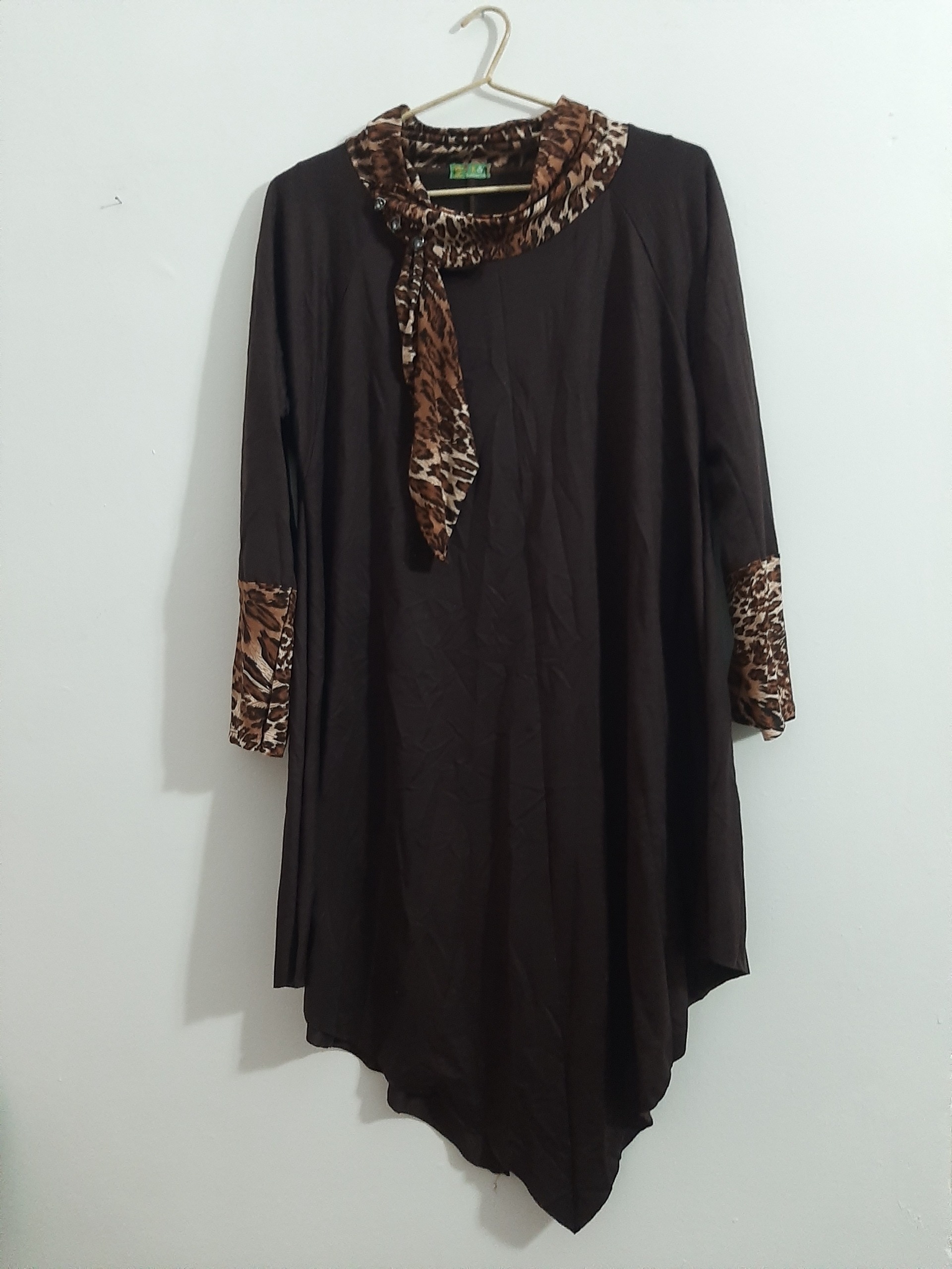 مانتو ( رنگ قهوه ای )