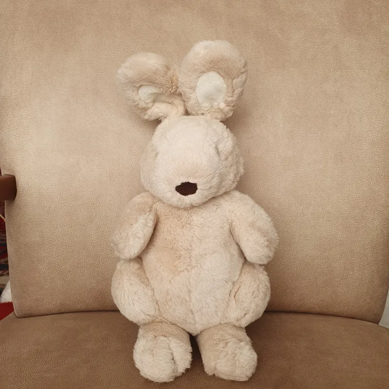 عروسک خرگوش پشمالو