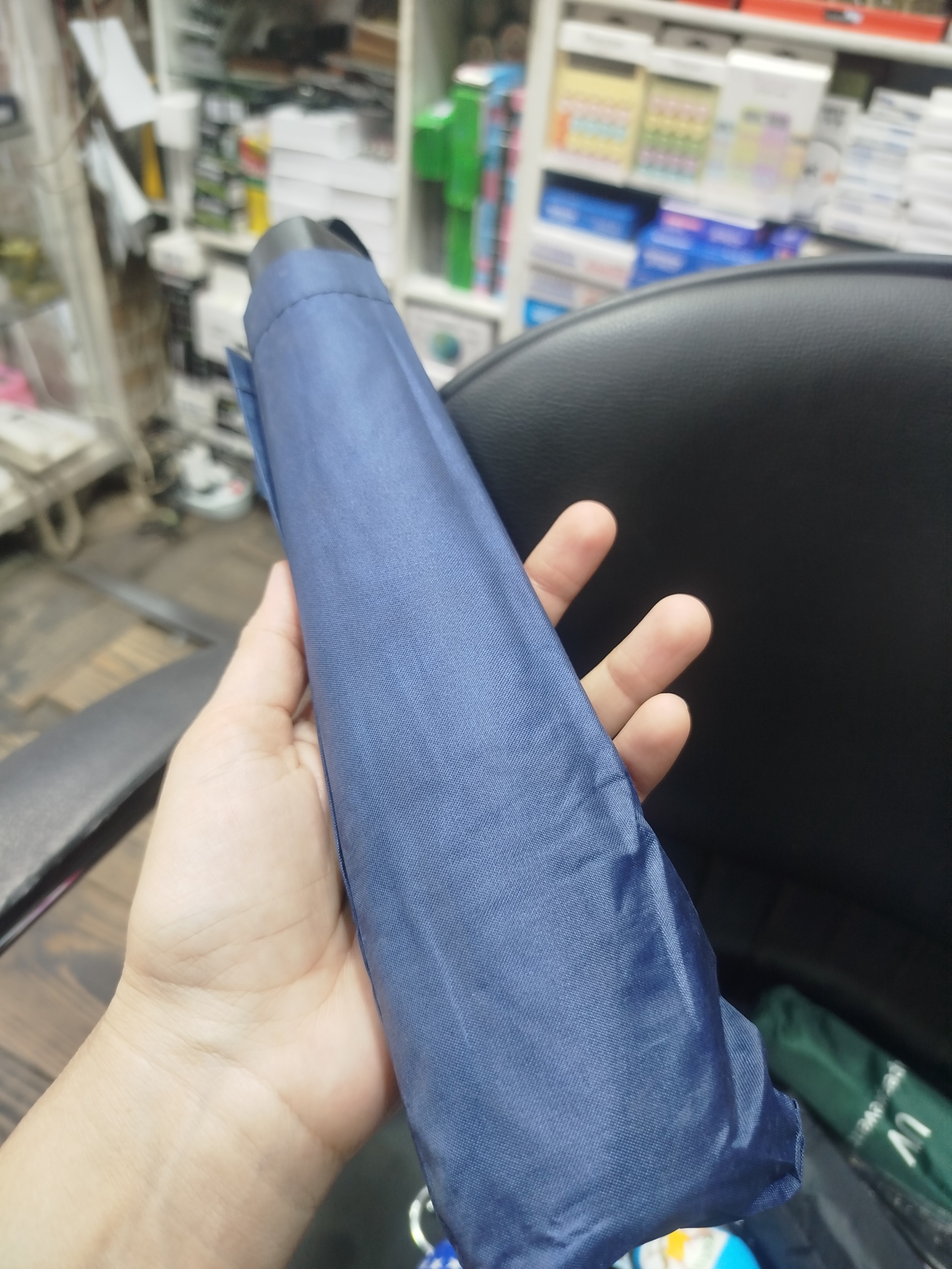 چتر تاشو برندuv