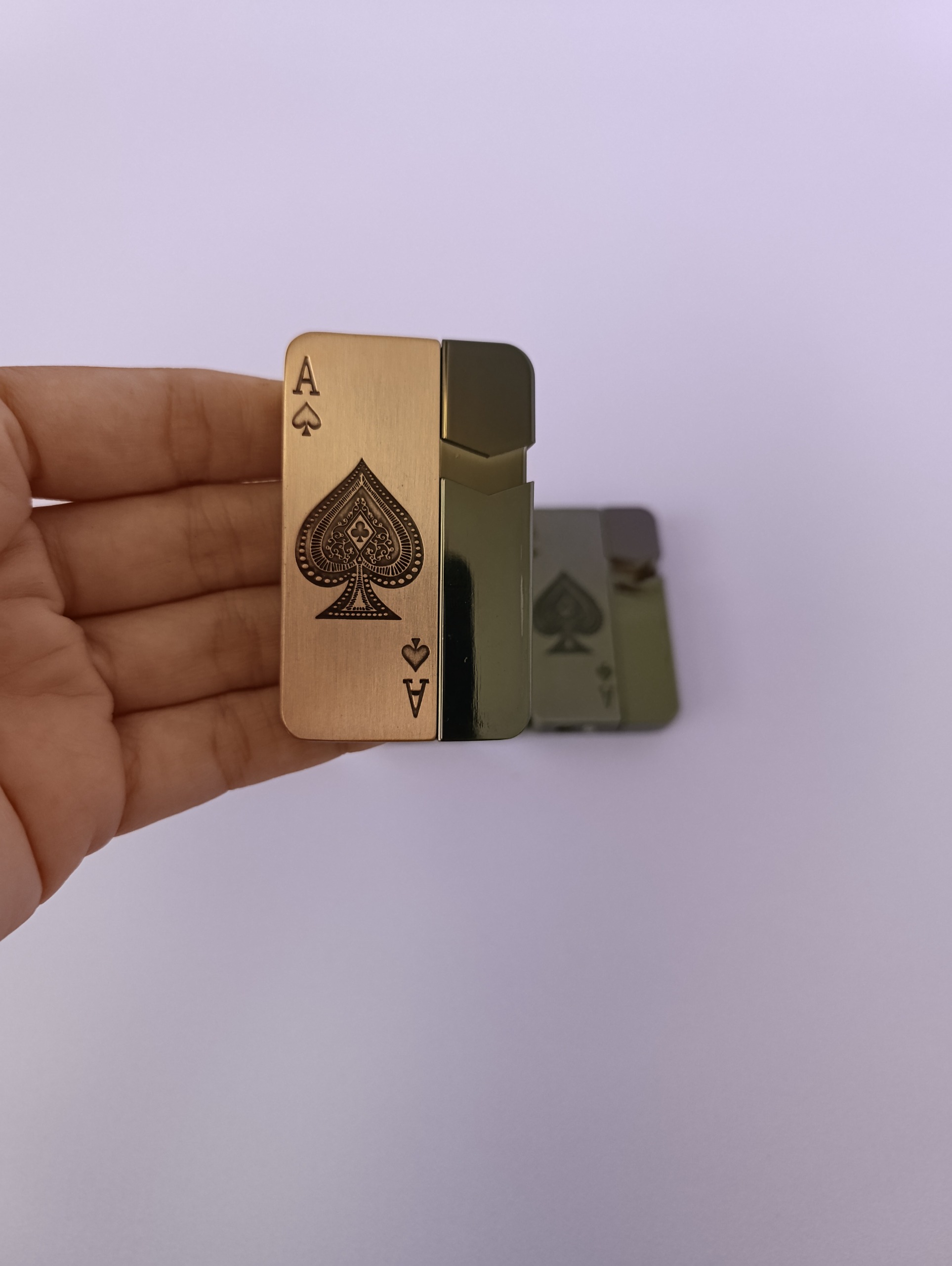 فندک اتمی طرح کارت