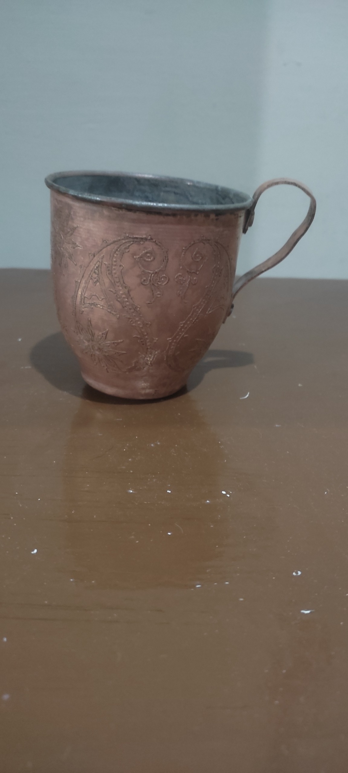 لیوان مسی قدیمی