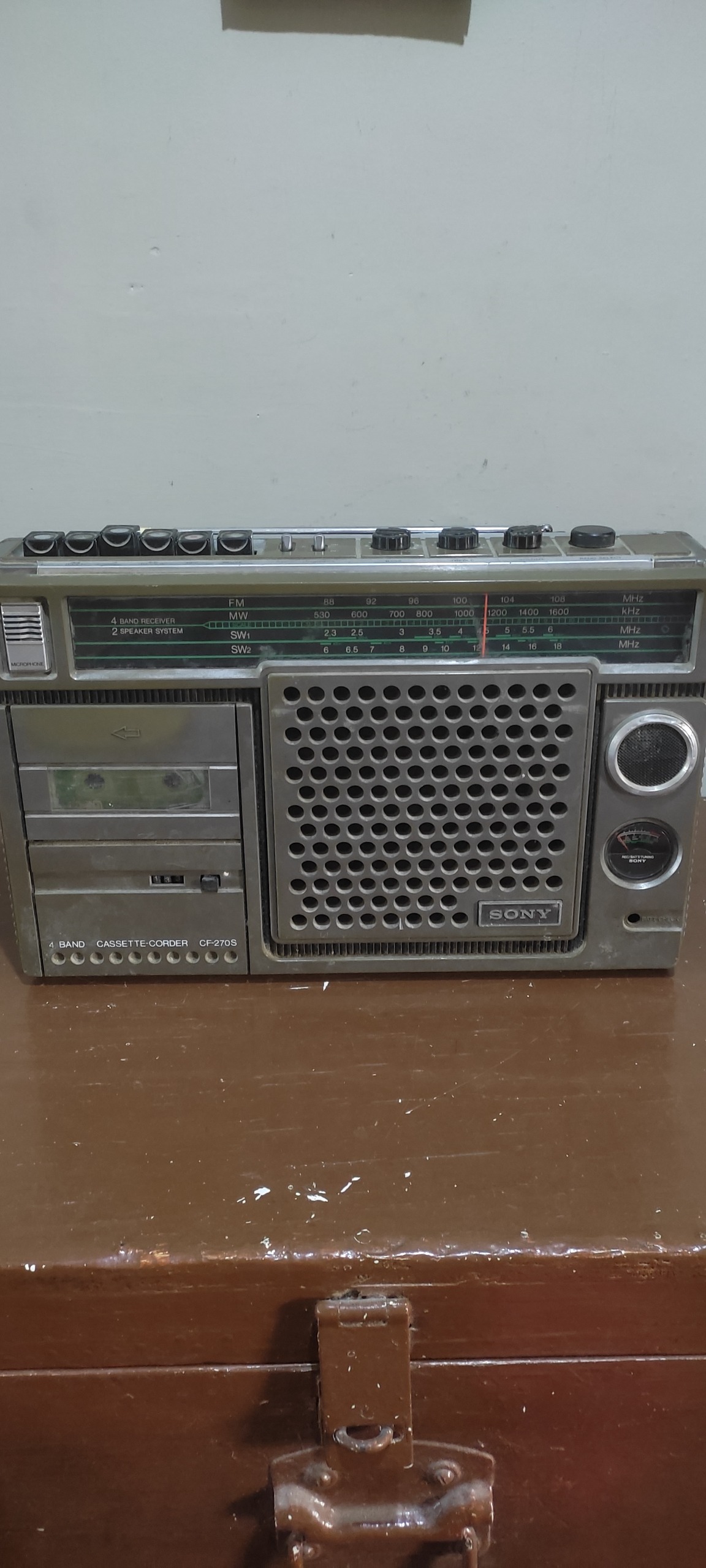 رادیو ضبط قدیمی سونی (توضیحات دارد)