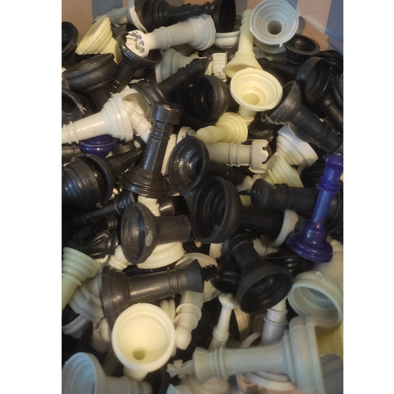 مهره شطرنج ناقص