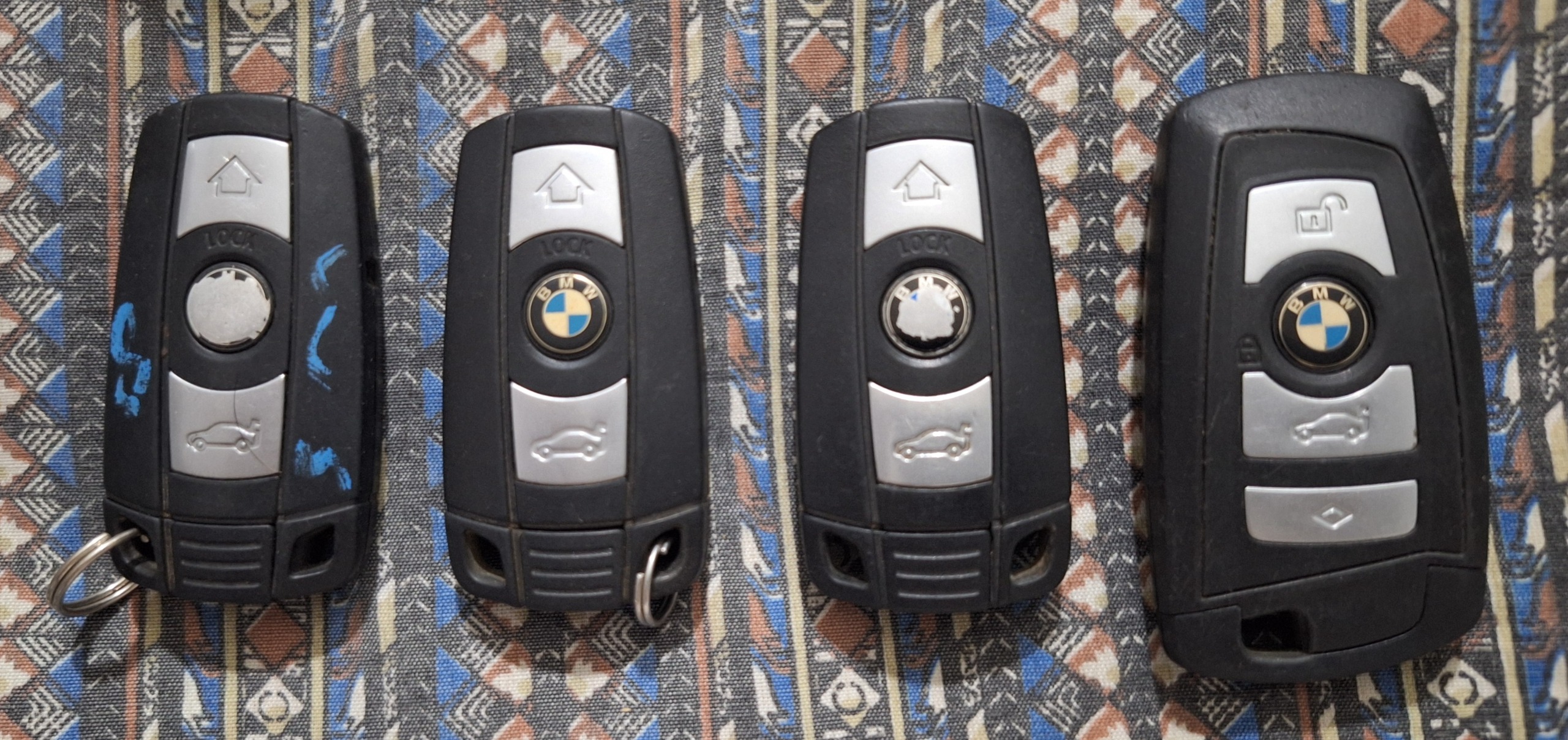 4 عدد ریموت BMW فابریک دونه ای500 ارسال رایگان