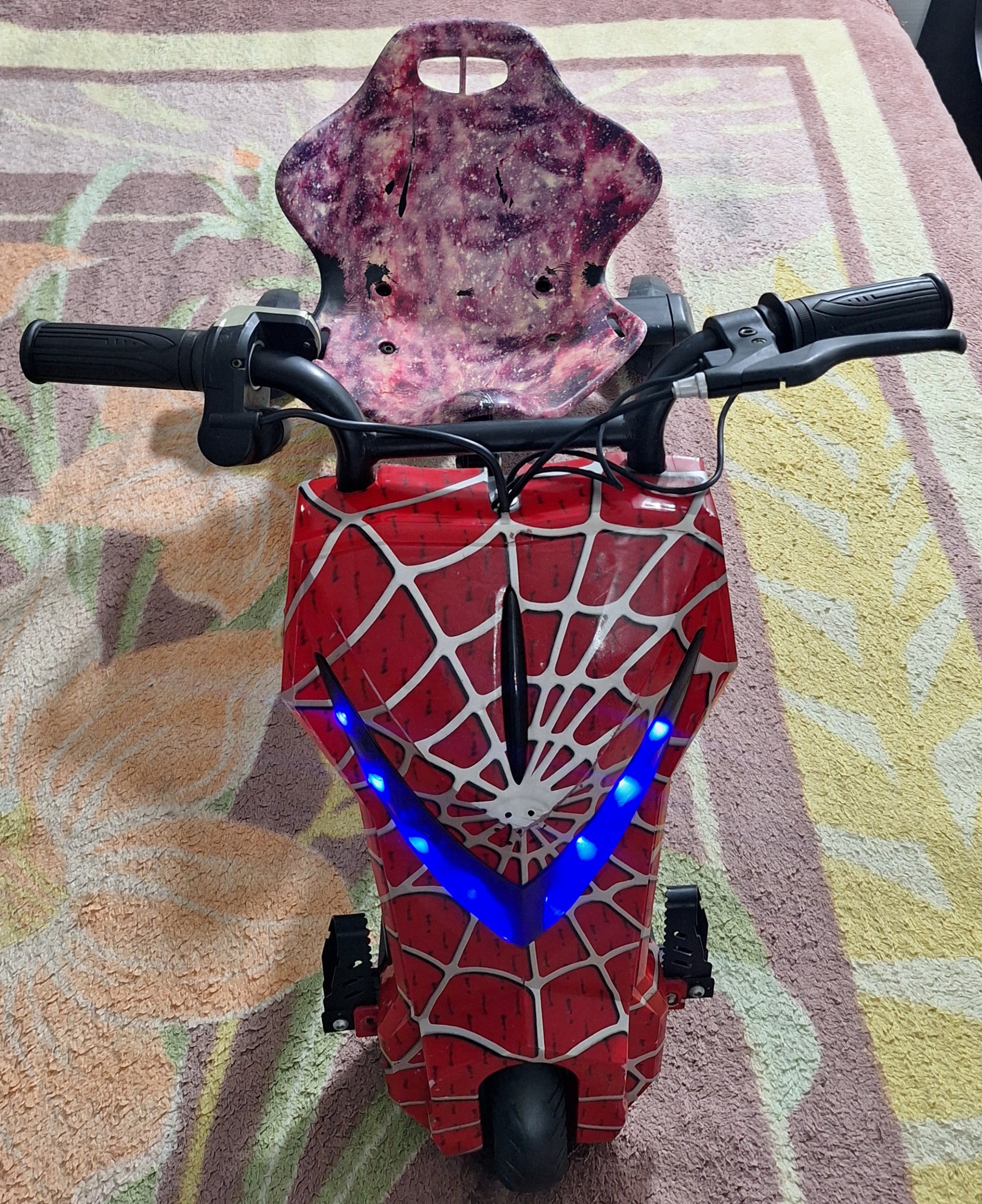 اسکوتر دریفت سایز بزرگ کمک فنردار درحدنو