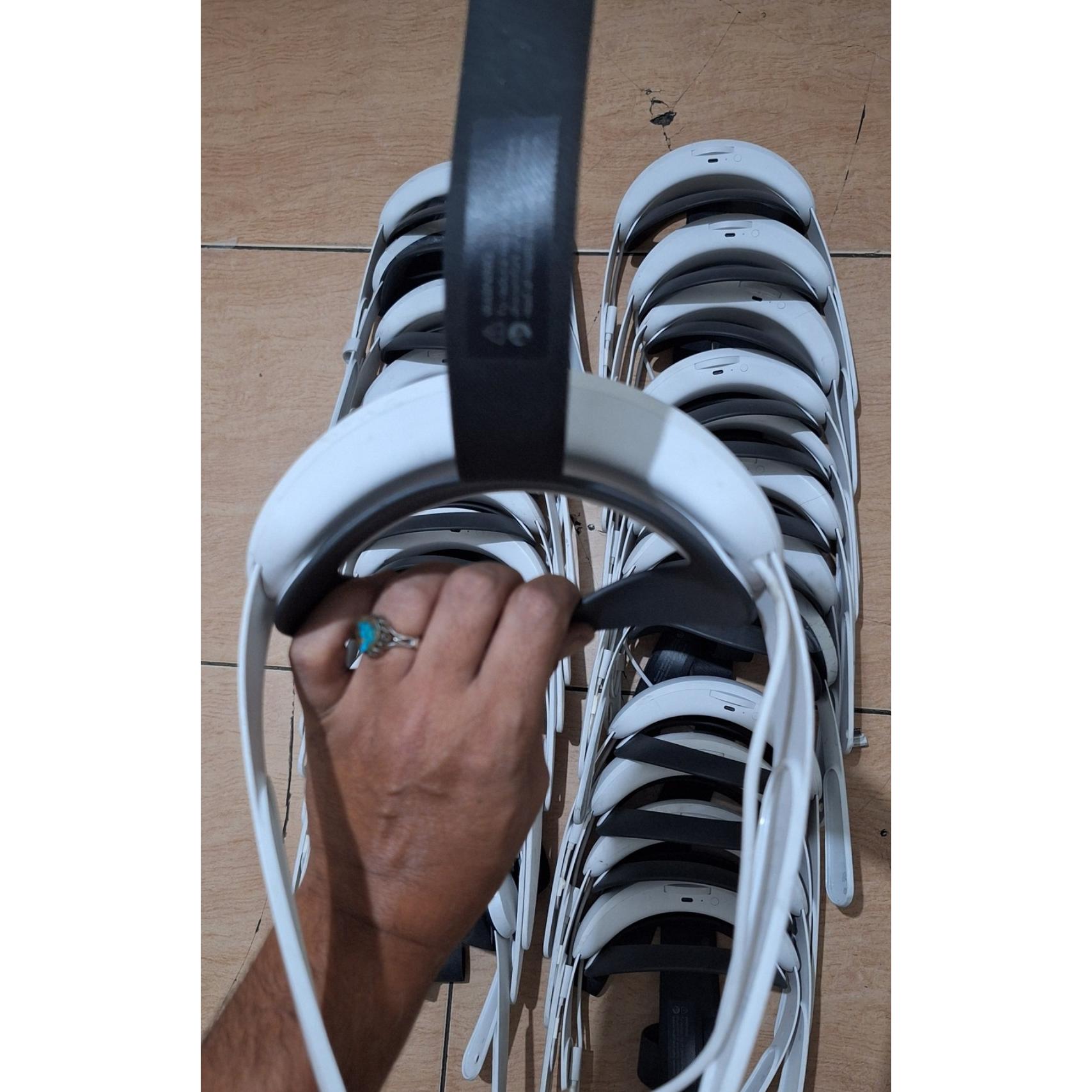 2عدداستراپ متاکویست3 دونه ای4تومن باارسال