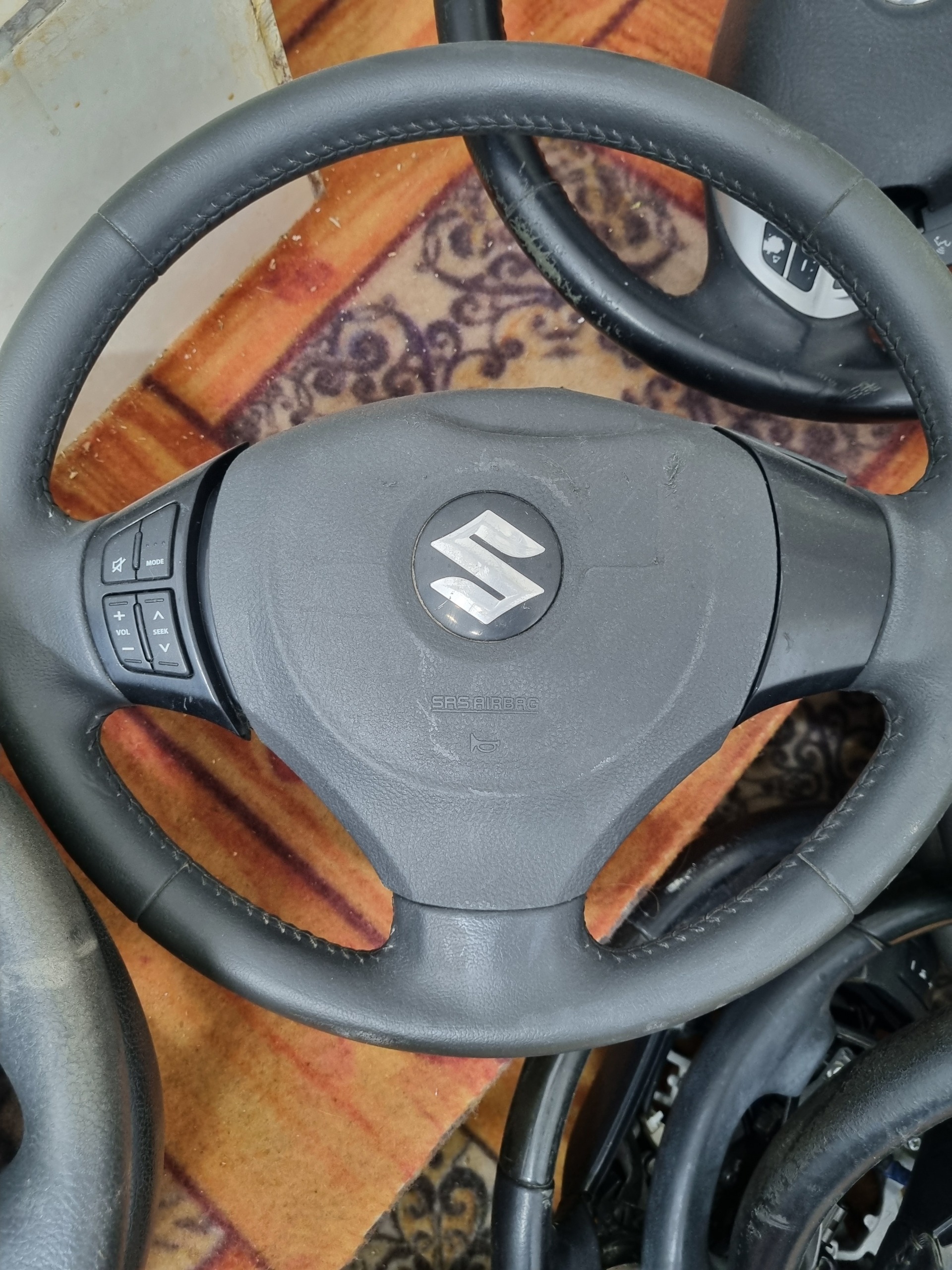 فرمان سوزوکی فقط 2 تومن